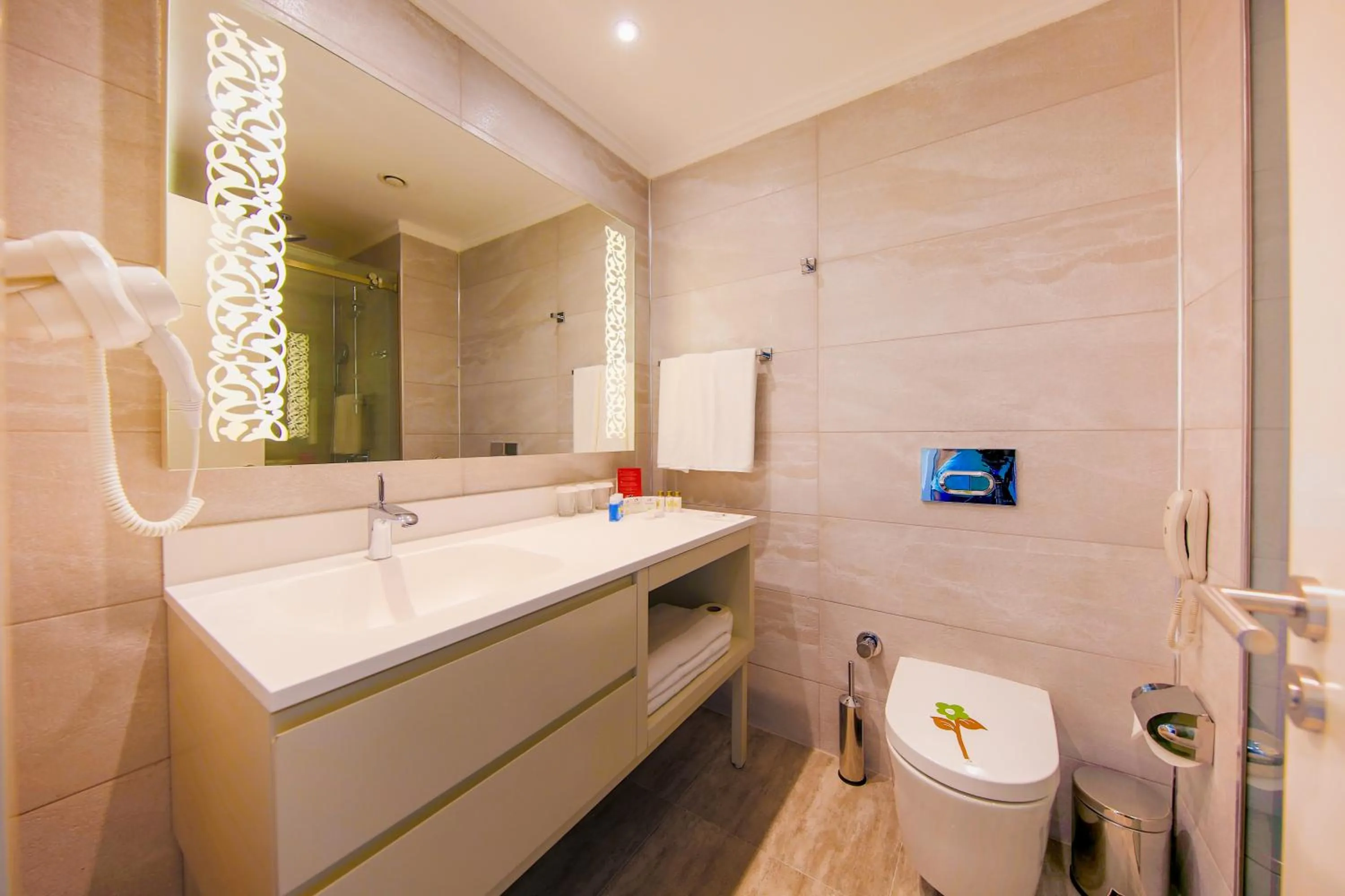 Toilet in Horus Paradise Resort - Ultra All Inclusive