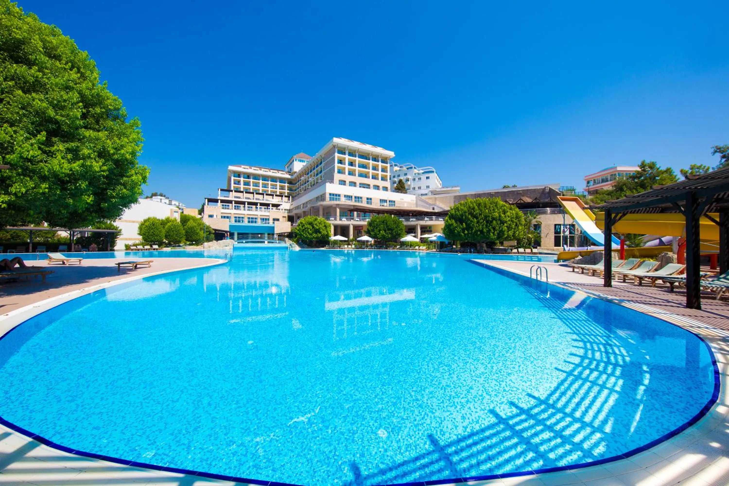 Swimming pool in Horus Paradise Resort - Ultra All Inclusive