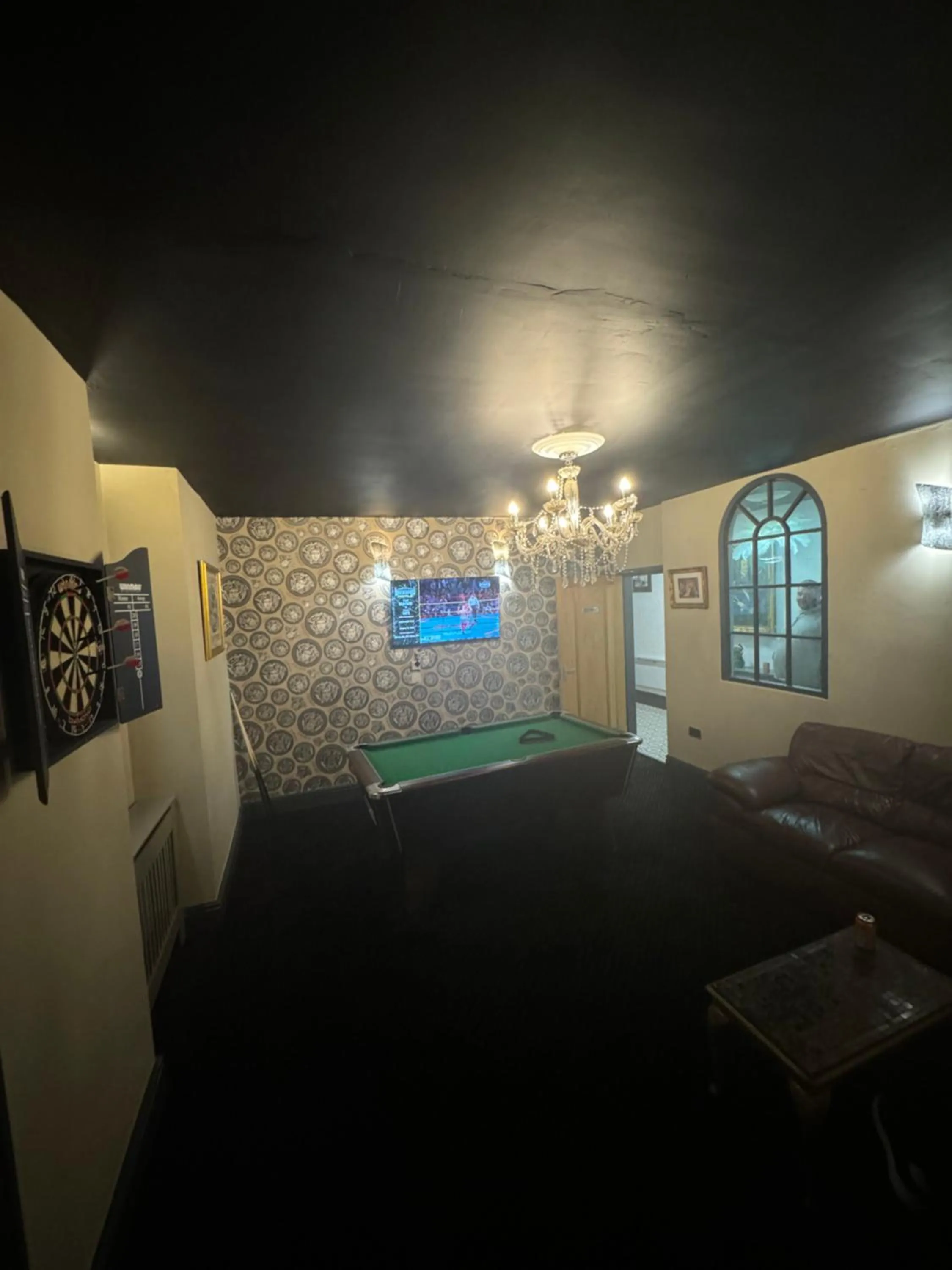 The New Valron Hotel