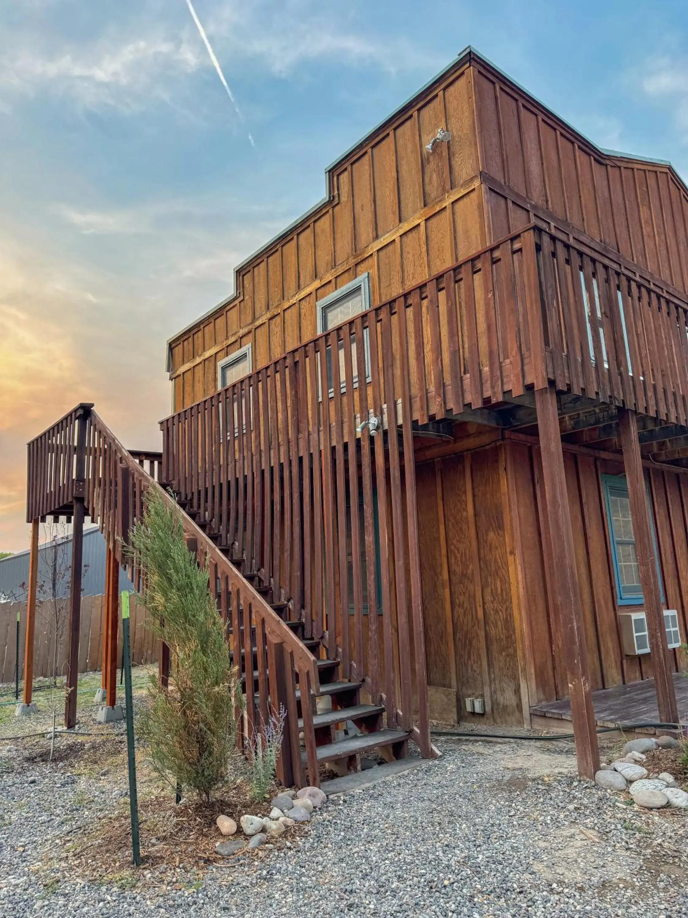Property building in Chinook Winds Lodge Property building in Chinook Winds Lodge