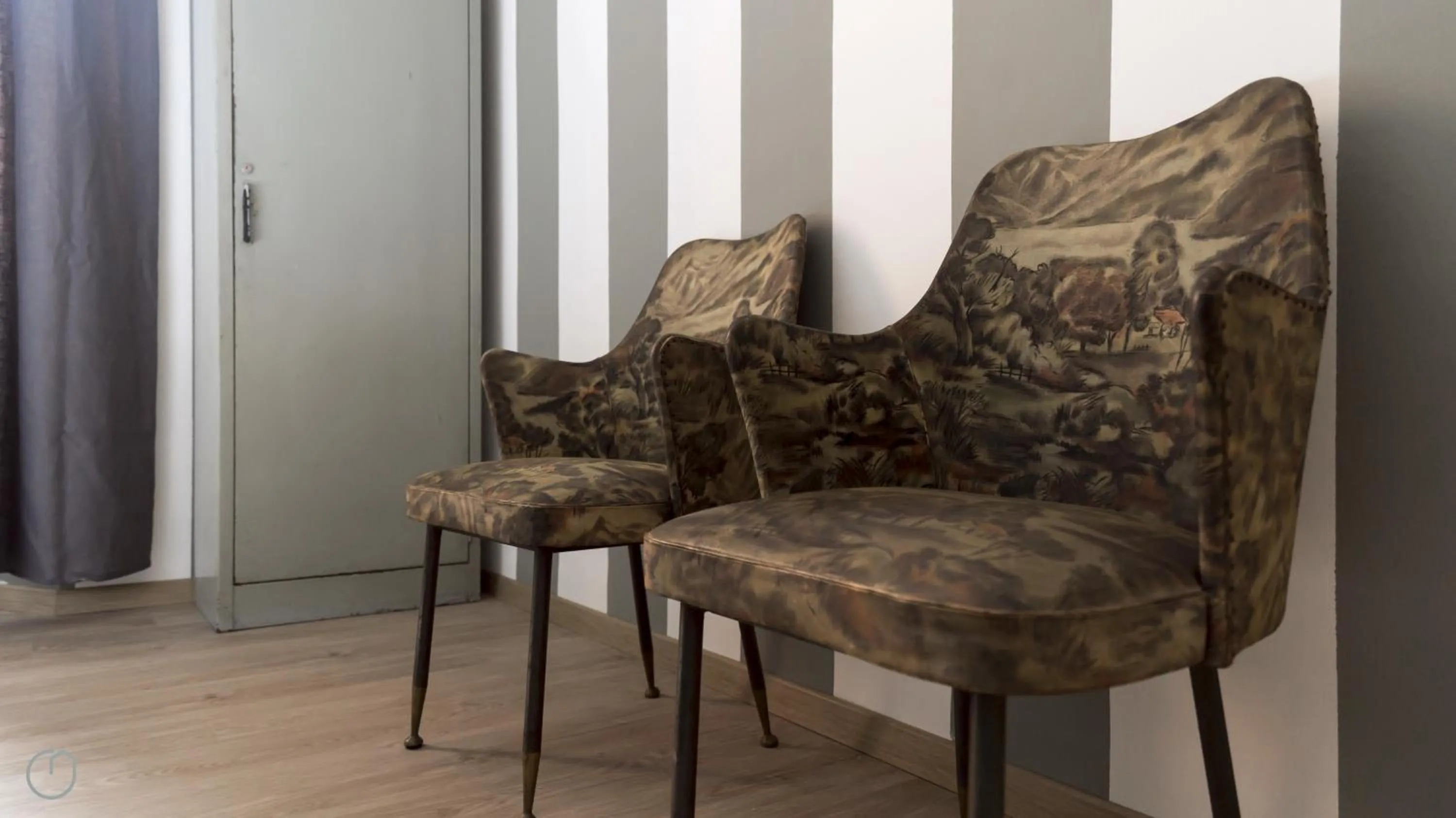 Decorative detail in Italianway-Melzo 12