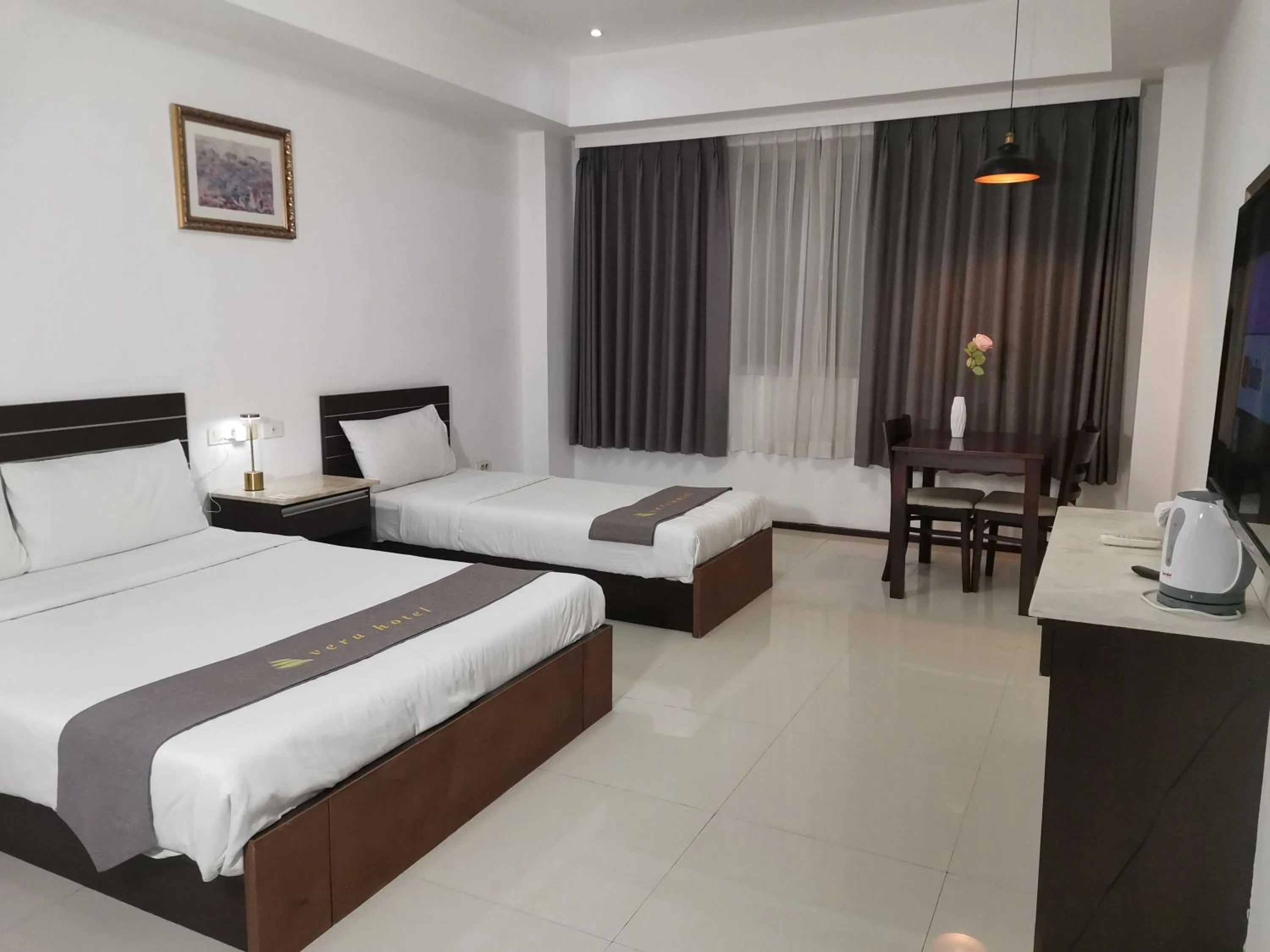 Bedroom, Bed in Townhouse Oak Vera Hotel Near Clark International Airport