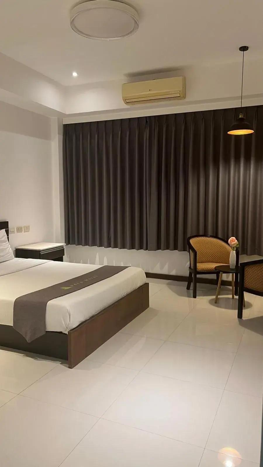 Bedroom, Bed in Vera Hotel Bedroom, Bed in Vera Hotel