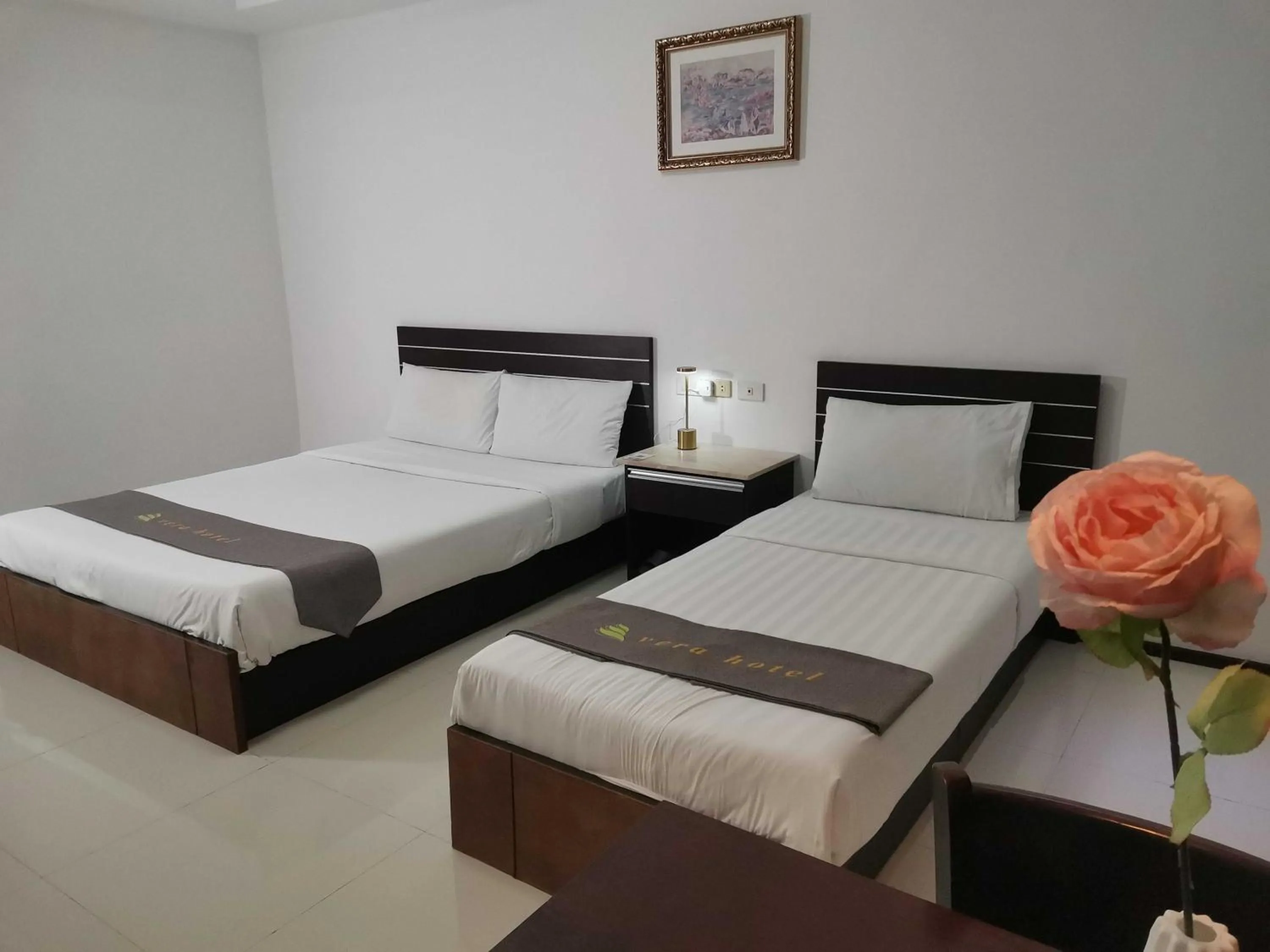 Bedroom, Bed in Townhouse Oak Vera Hotel Near Clark International Airport