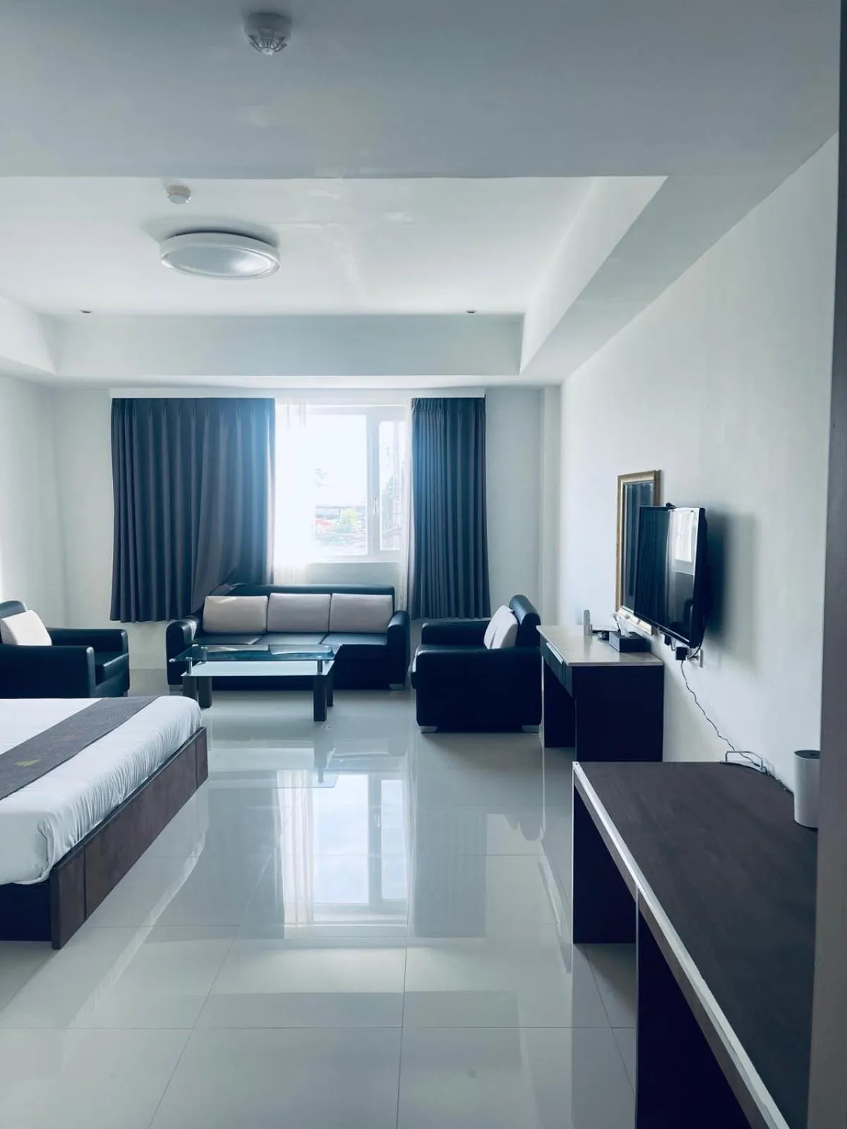 TV and multimedia, Bed in Vera Hotel