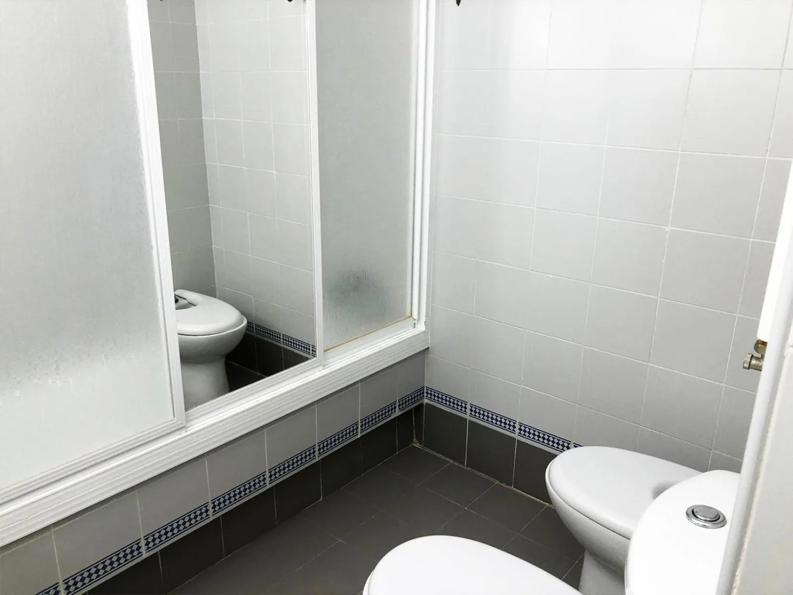 Bathroom in Life Apartments Costa Ballena