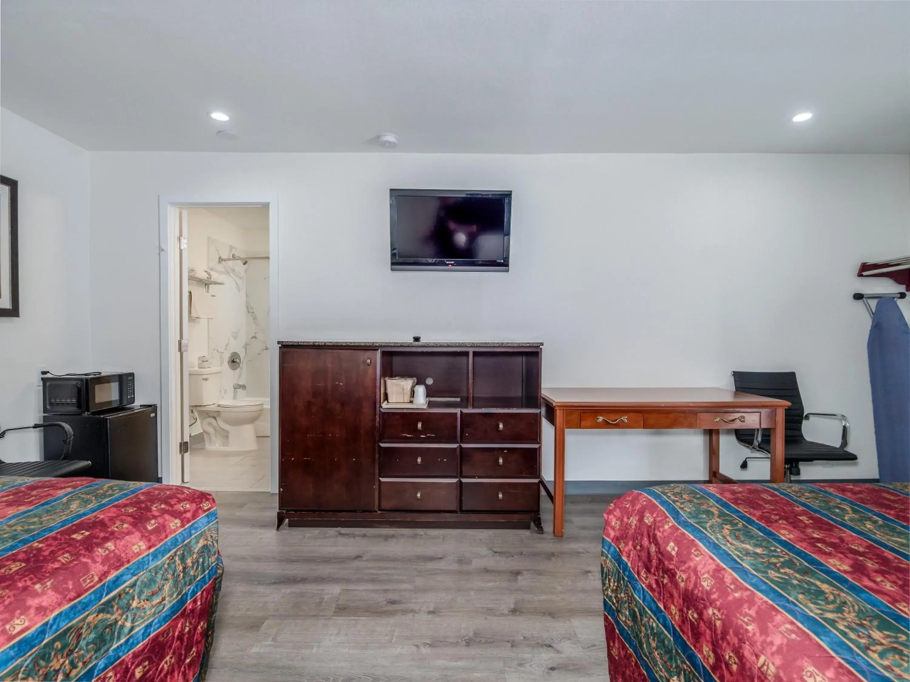 Standard Double Room in Alameda Motel San Jose Standard Double Room in Alameda Motel San Jose