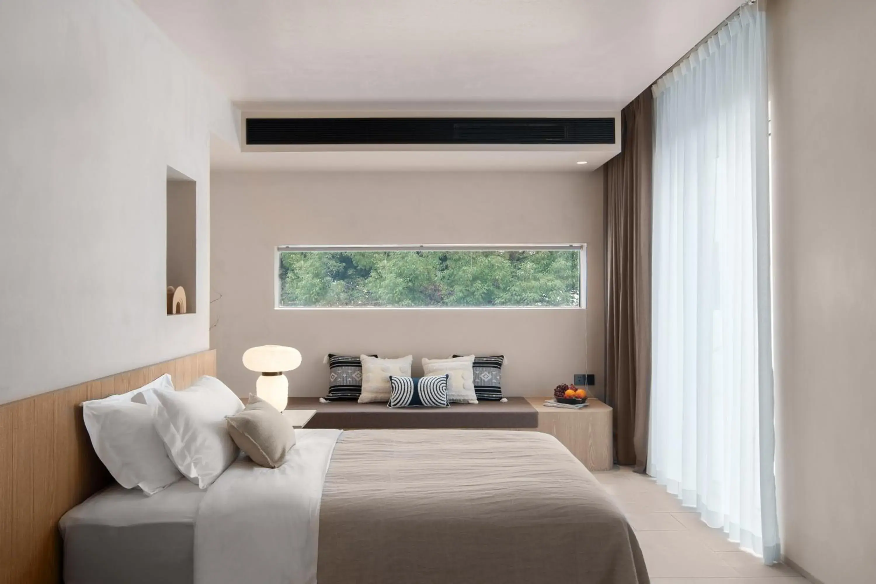 Twin Room with Terrace in Miyue Shenzhen Blue and White Holy Island Cliff Pool Hotel Twin Room with Terrace in Miyue Shenzhen Blue and White Holy Island Cliff Pool Hotel