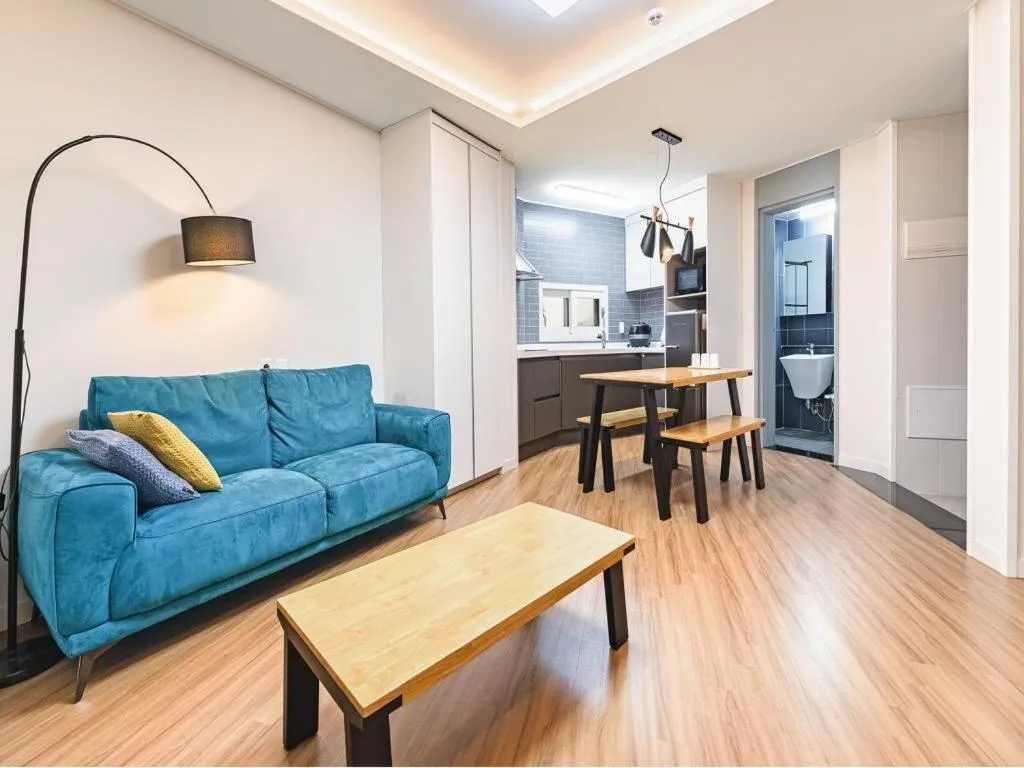 Property building in Jeju eseutteuleya pension