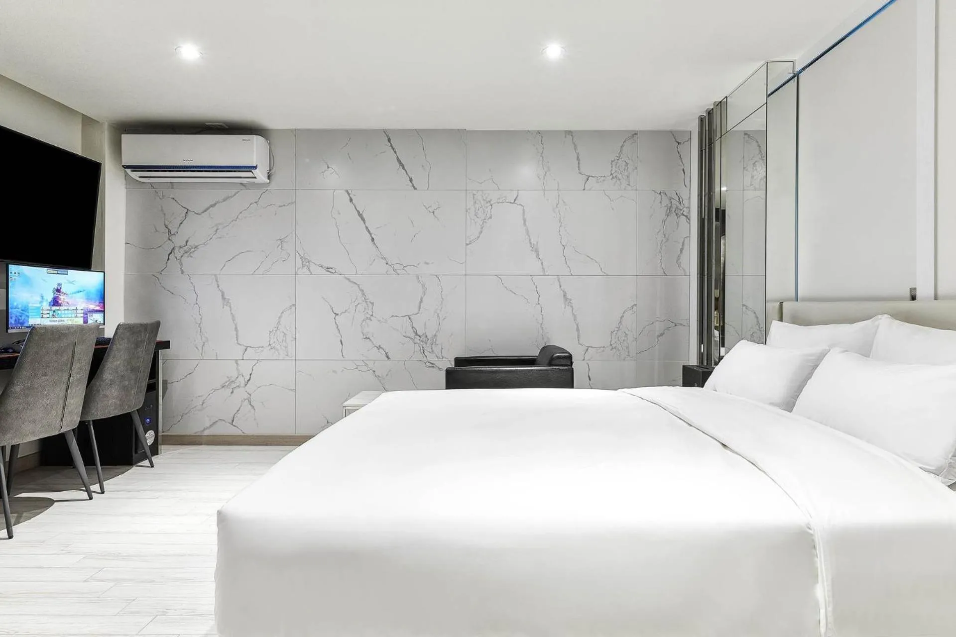 Bed in Wonju May hotel