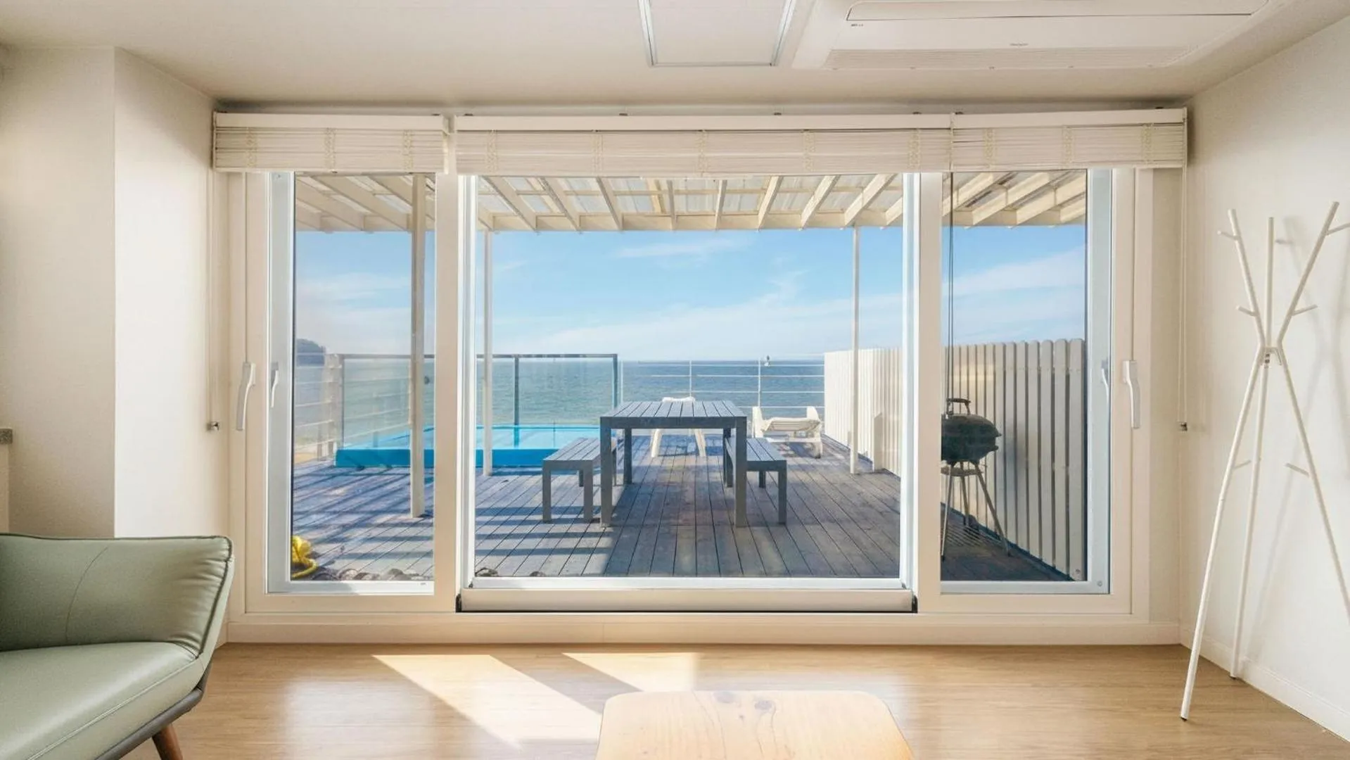 Property building in Boryeong lehouse pension