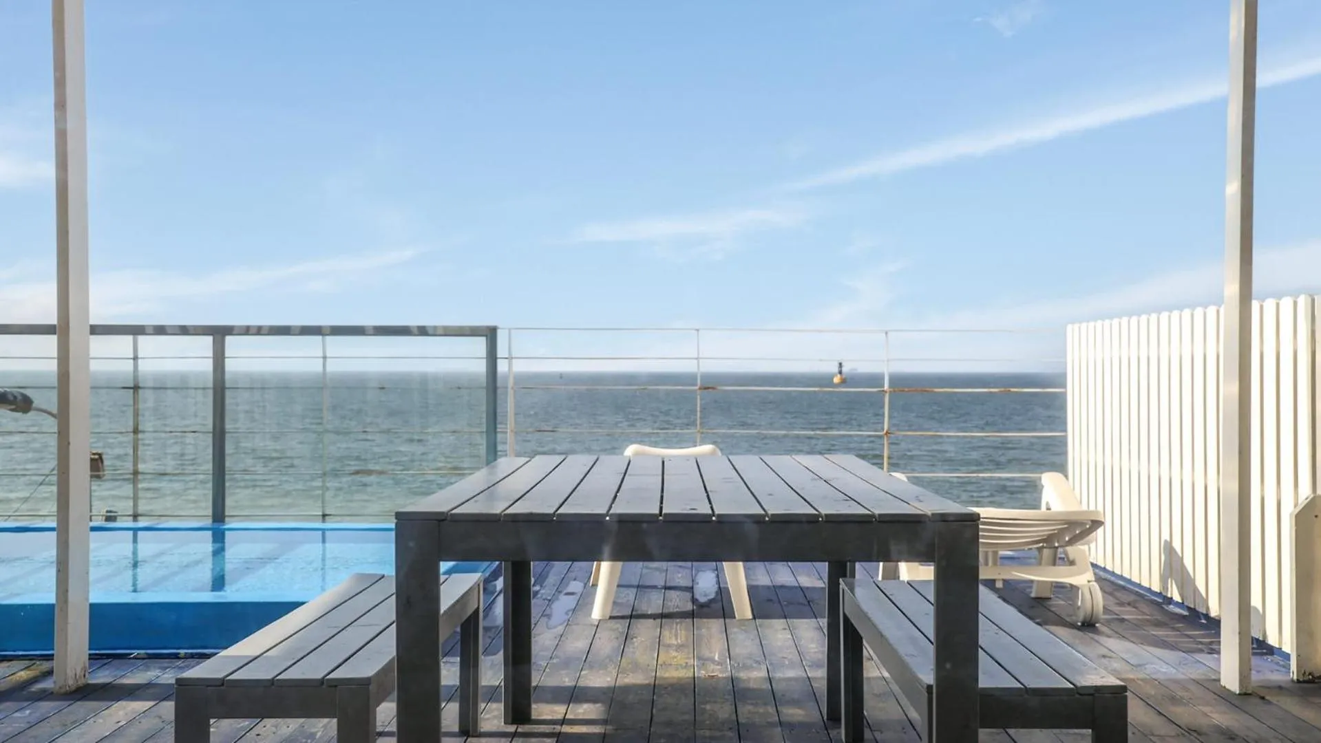 Property building in Boryeong lehouse pension