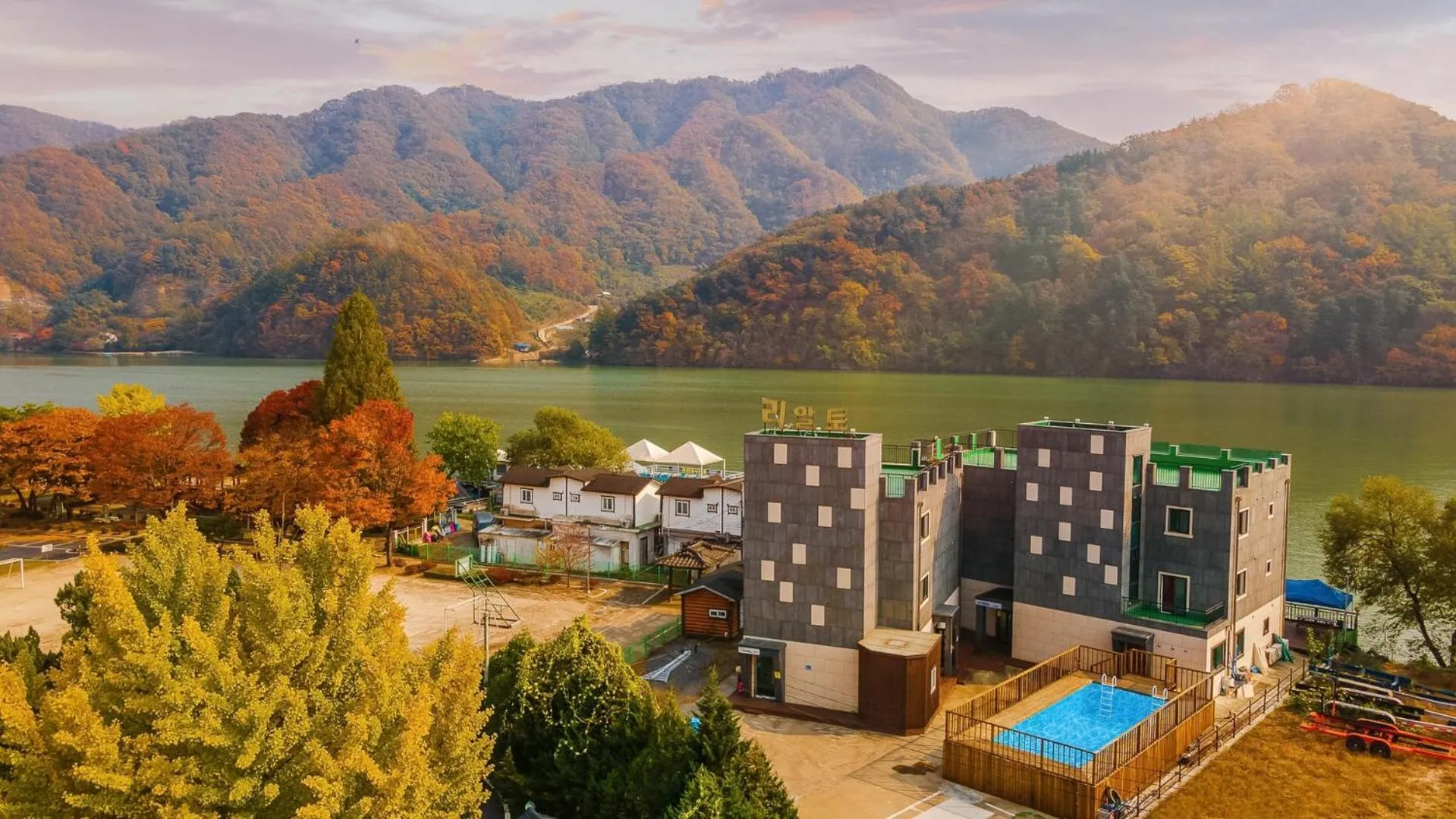 Property building in Gapyeong Rialto Pension