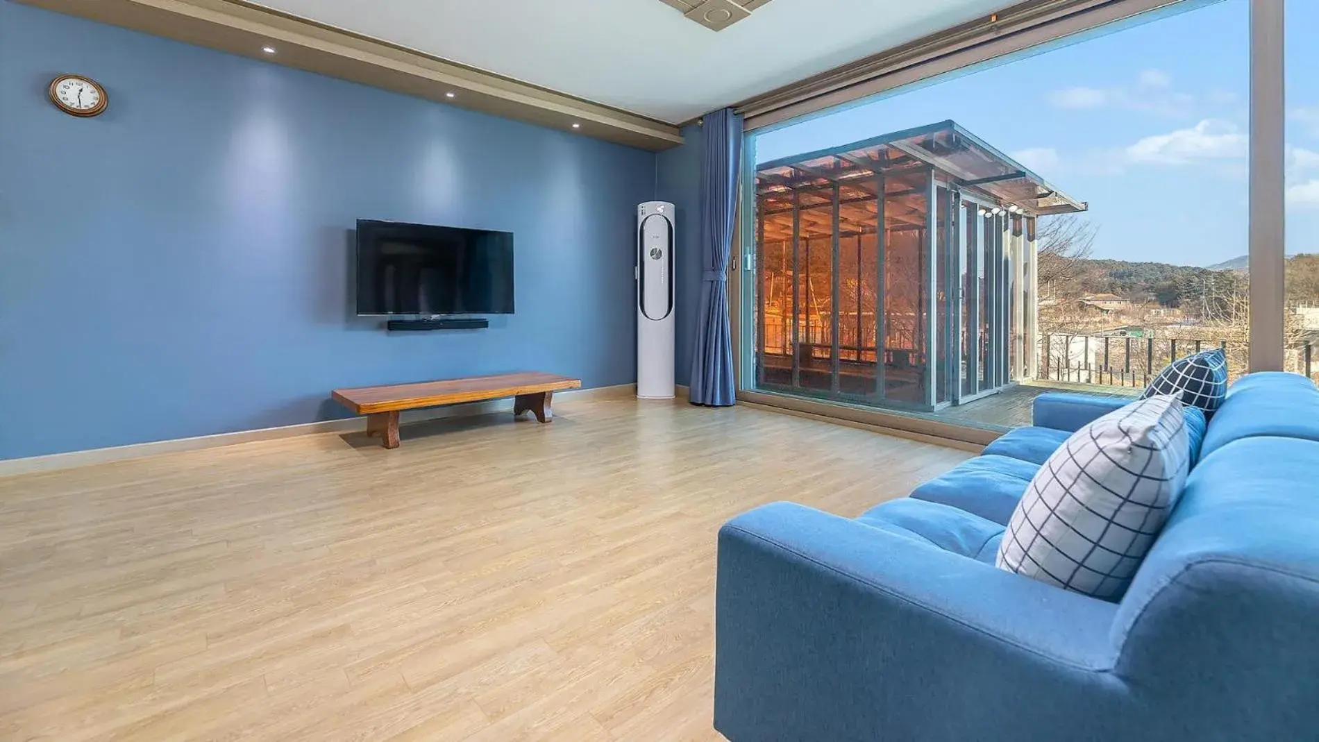 Property building in Gapyeong Mois Property building in Gapyeong Mois