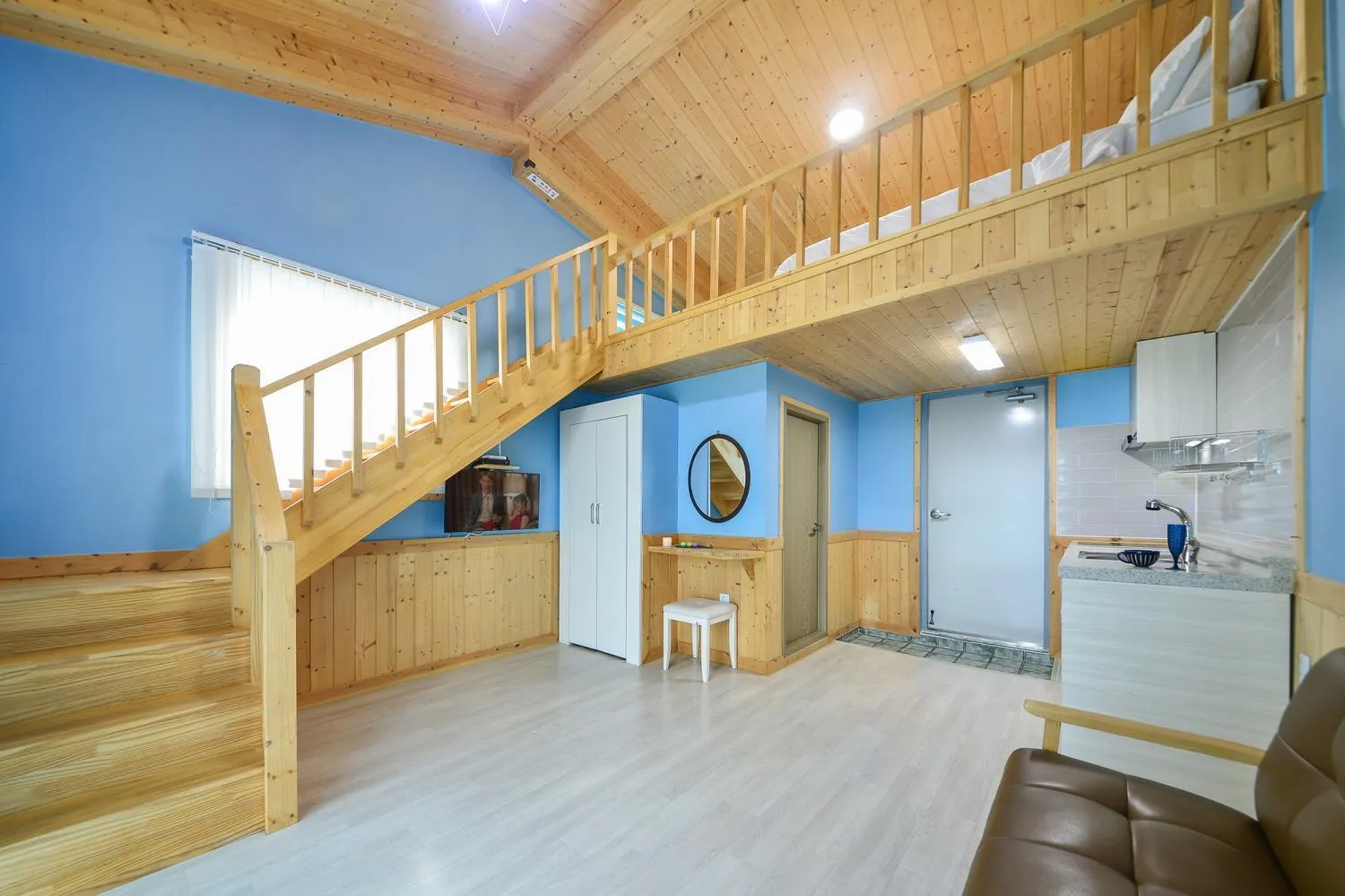 Property building in Samcheok Healingcamp Pension