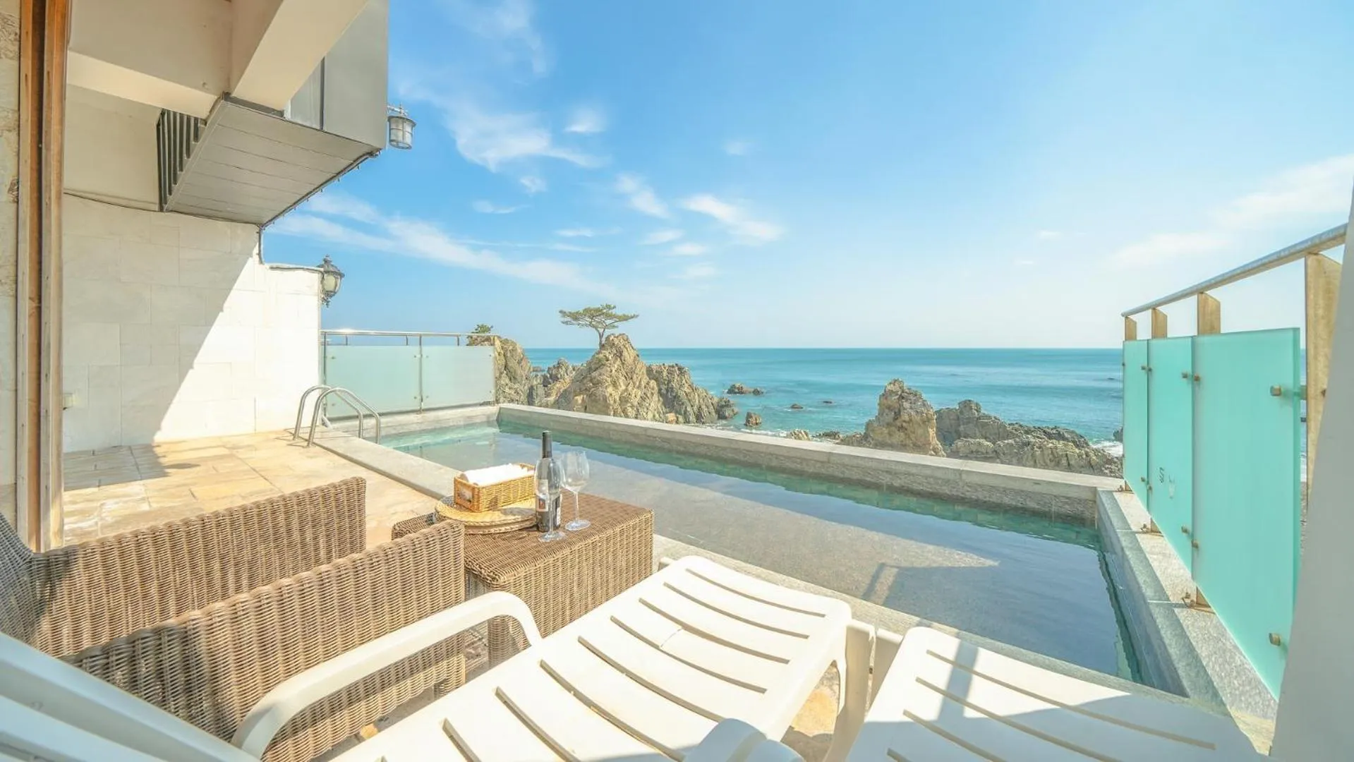 Property building in gyeongju blue21 poolvilla pension