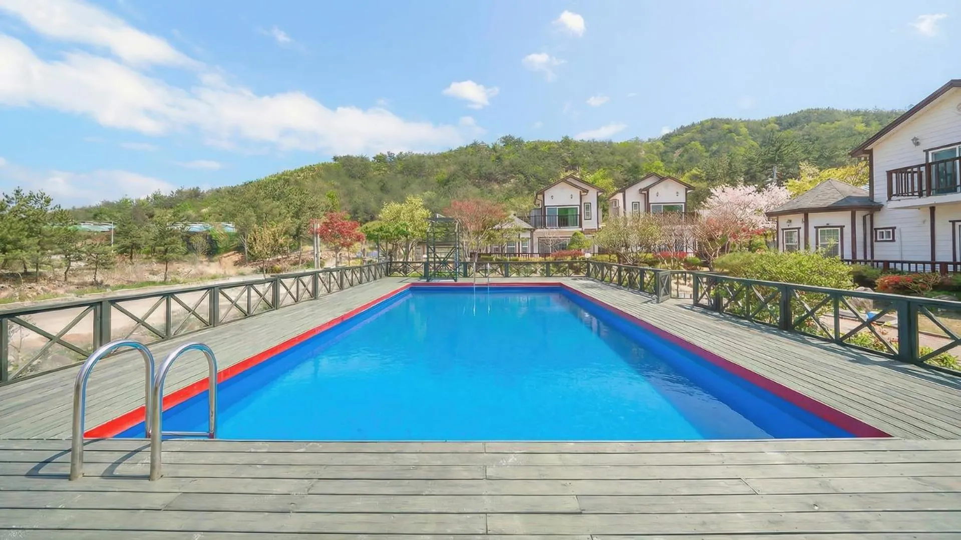 Property building in Samcheok Herb Pension