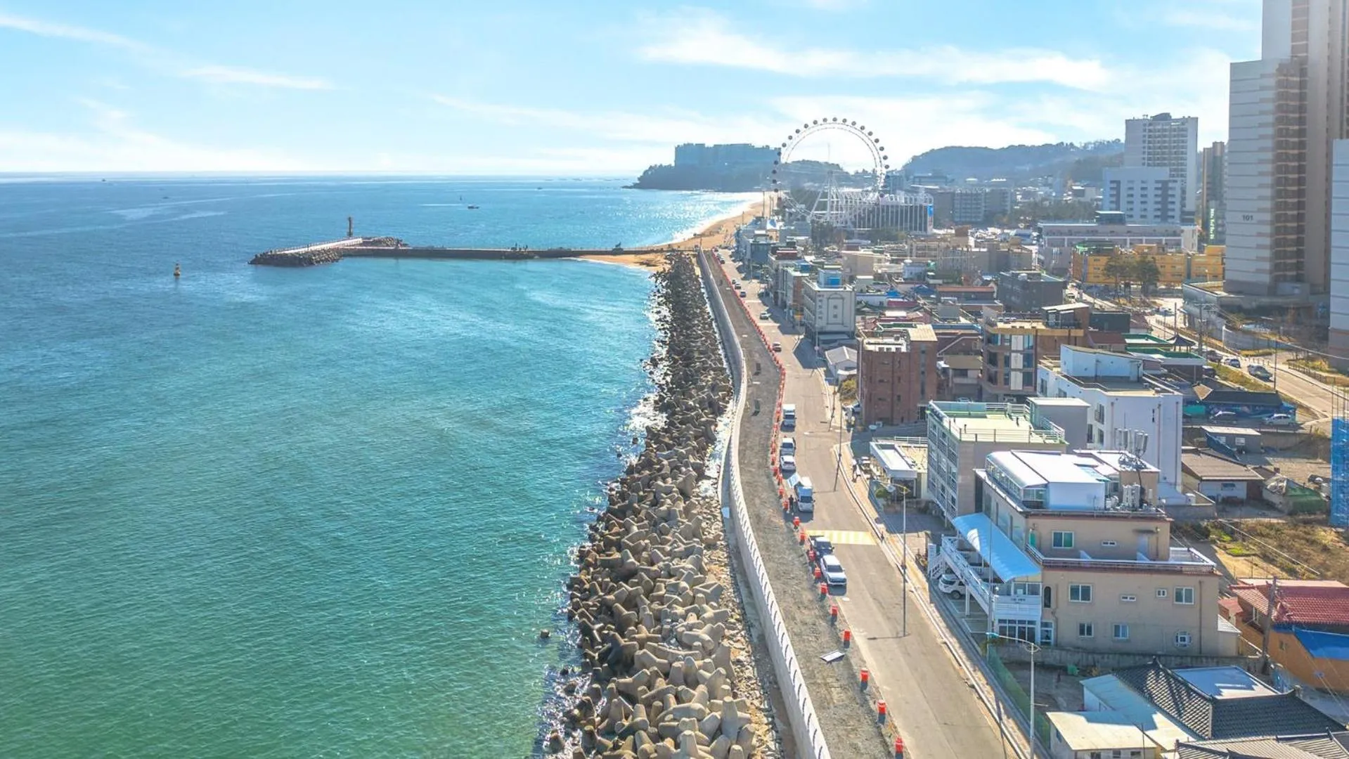 Property building in Sokcho Bird Island Pension