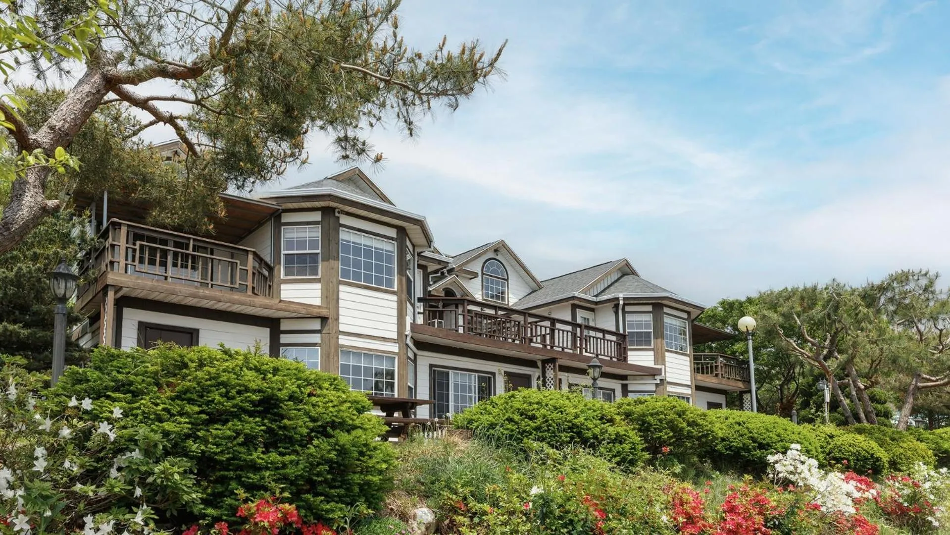 Property building in Ganghwa Western Beach Pension