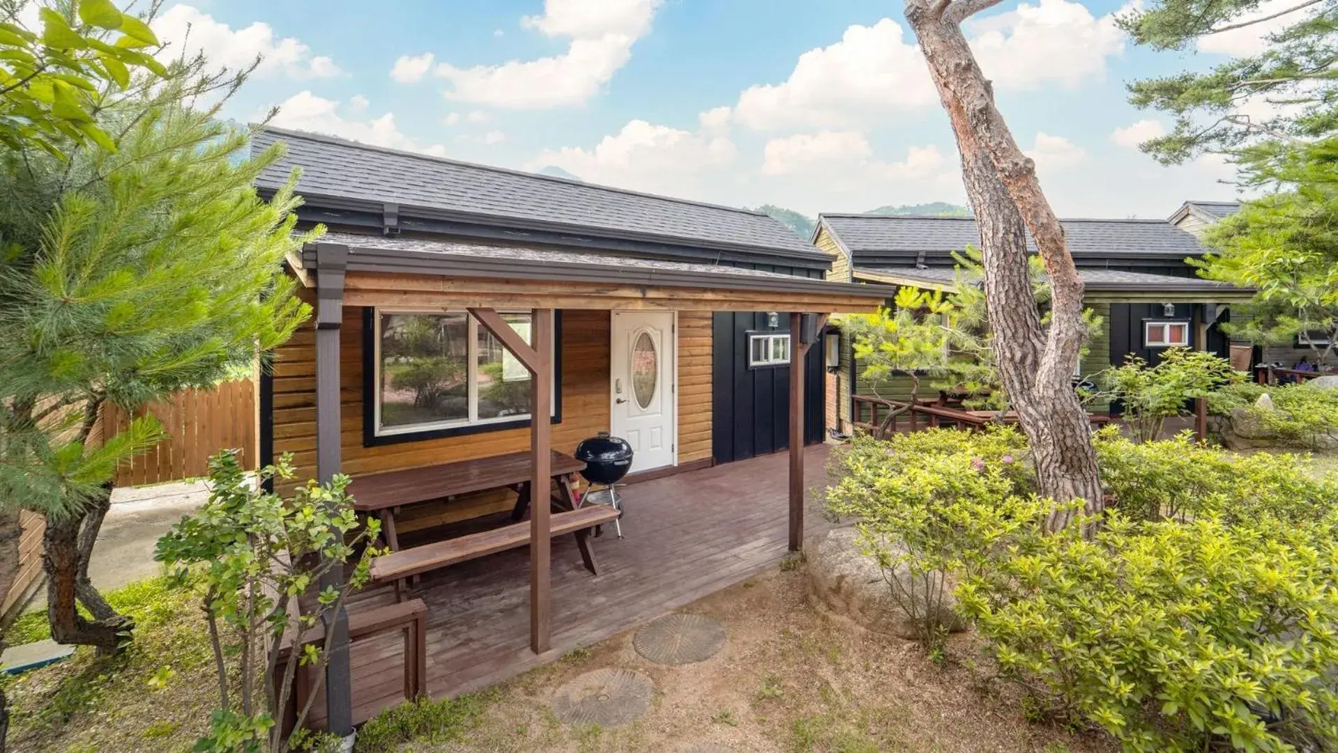 Property building in Gapyeong Daon Dokchae Pension Property building in Gapyeong Daon Dokchae Pension