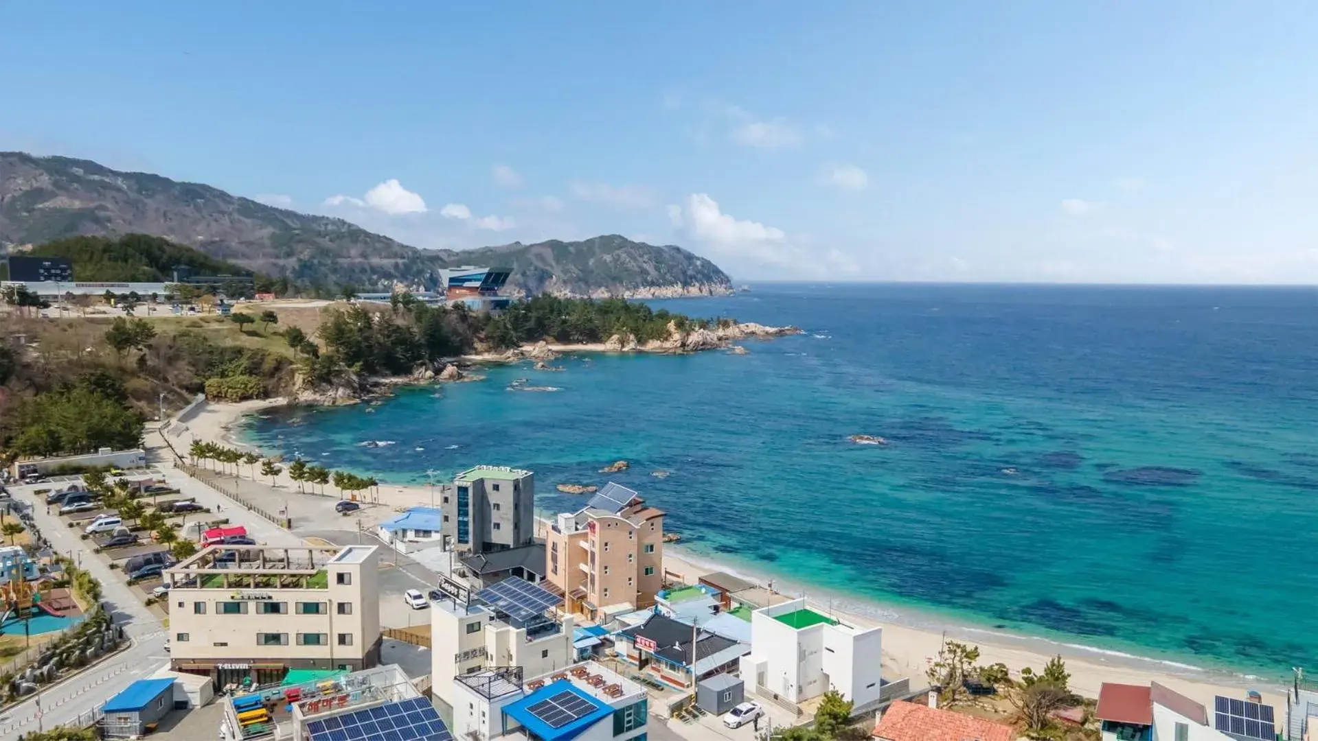 Property building in Samcheok jangho sanho Pension Property building in Samcheok jangho sanho Pension