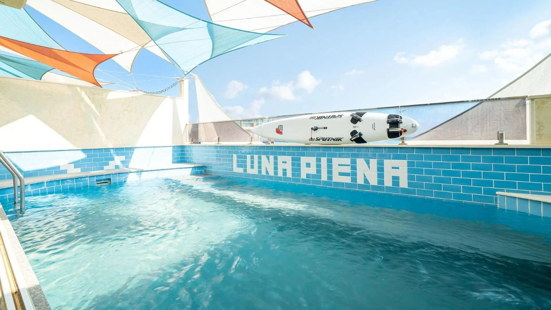 Gyeongju Luna Piena Poolvilla