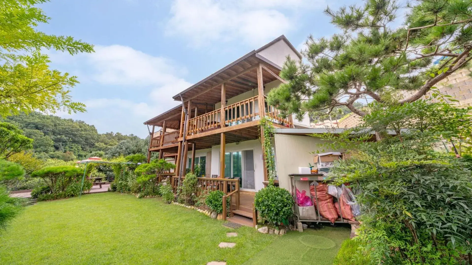 Gapyeong Art Pension Gapyeong Art Pension