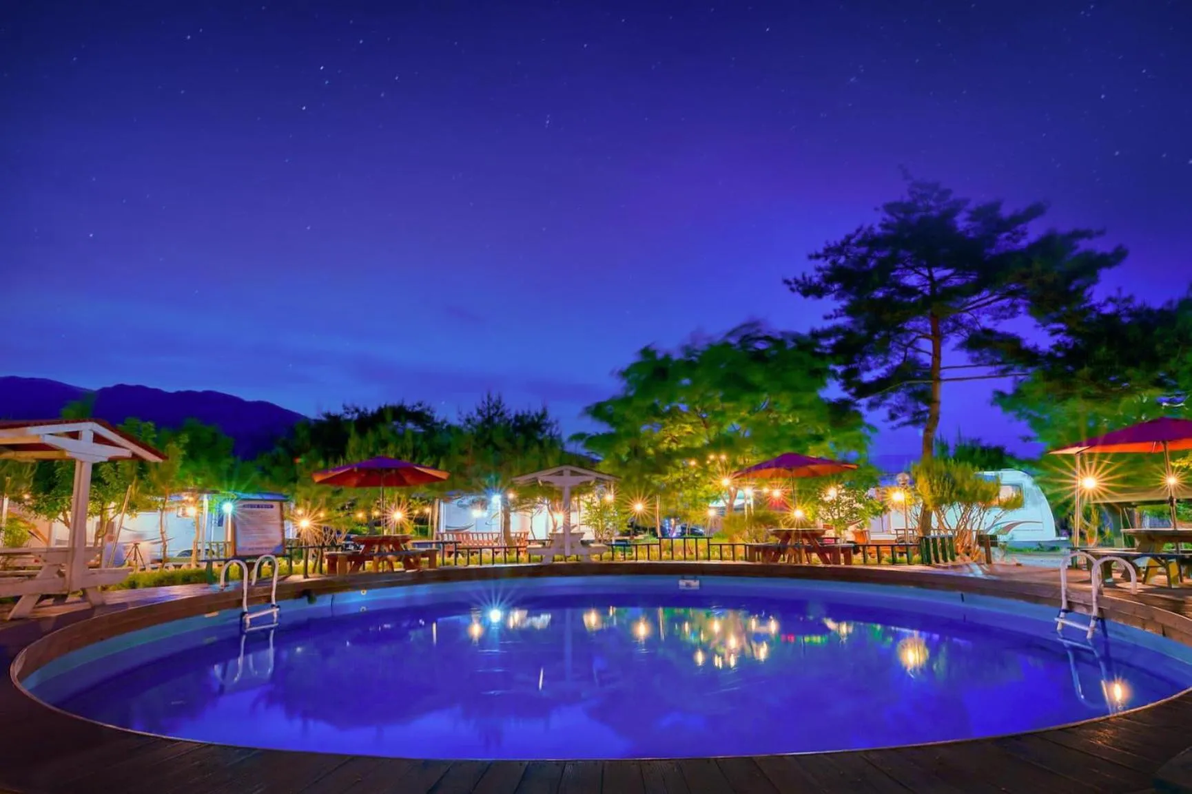 Property building in Gapeyong Donghwa Caravan