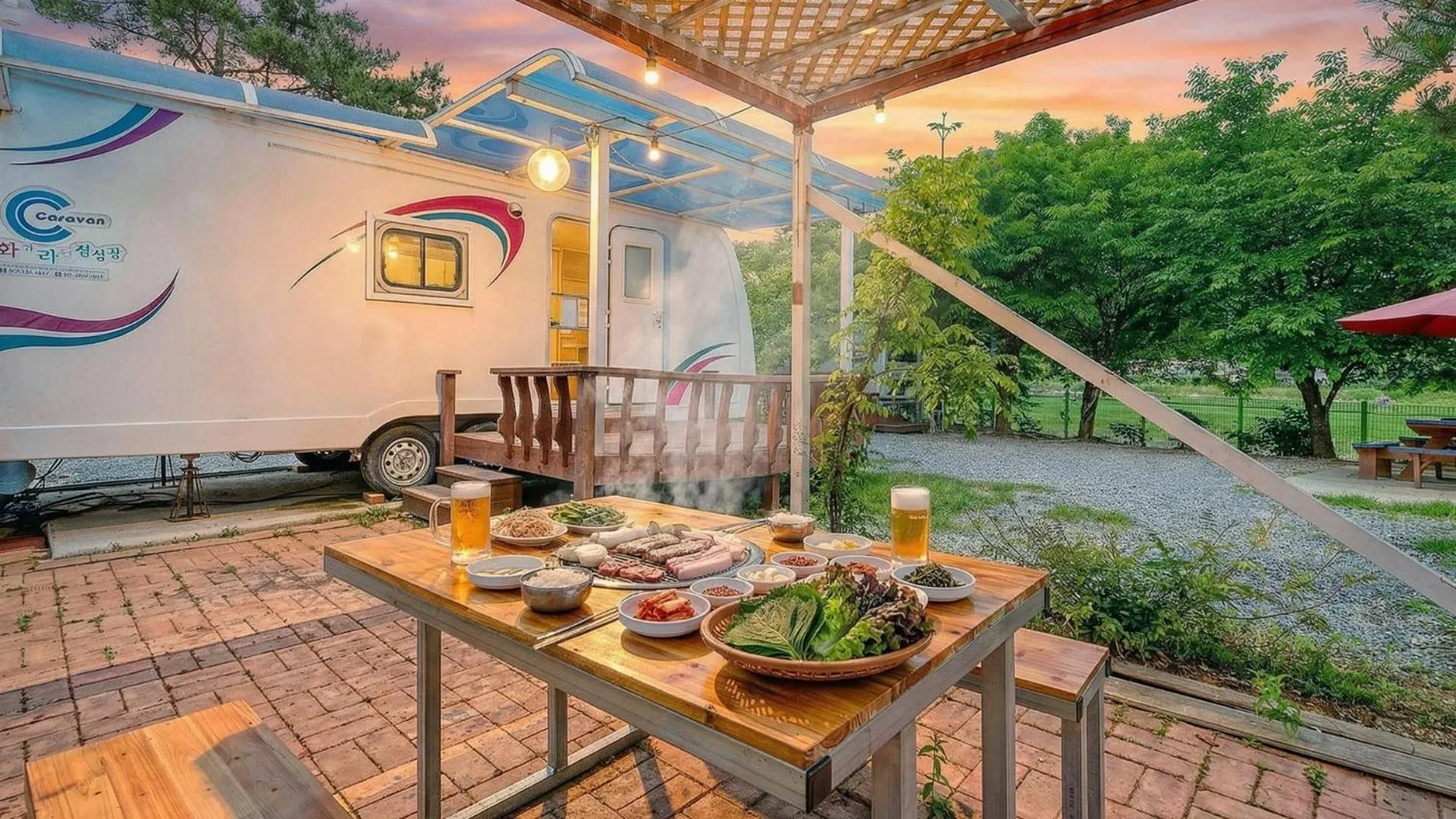 Property building in Gapeyong Donghwa Caravan