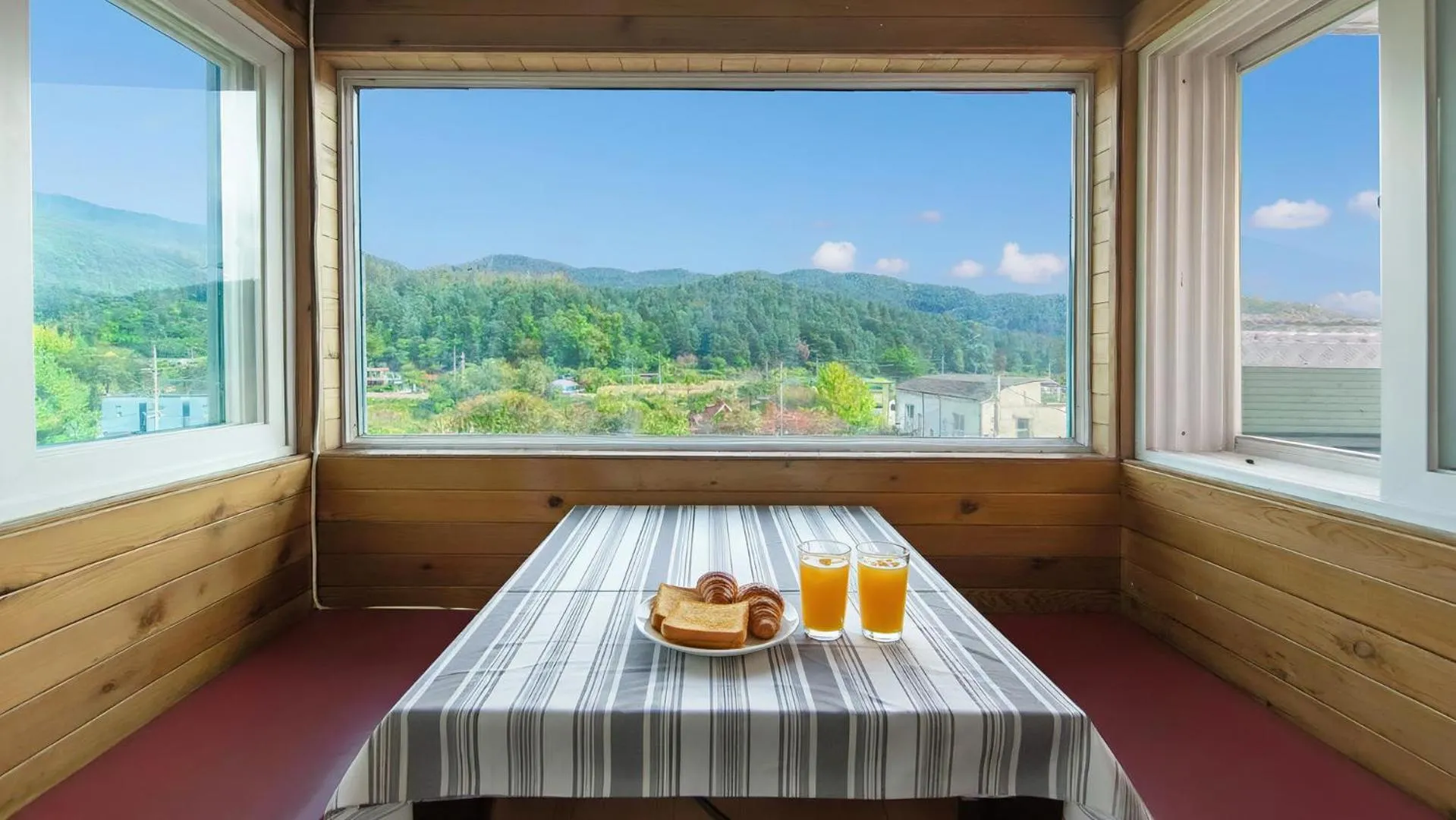Property building in Gapyeong Pogny Kids Poolvilla