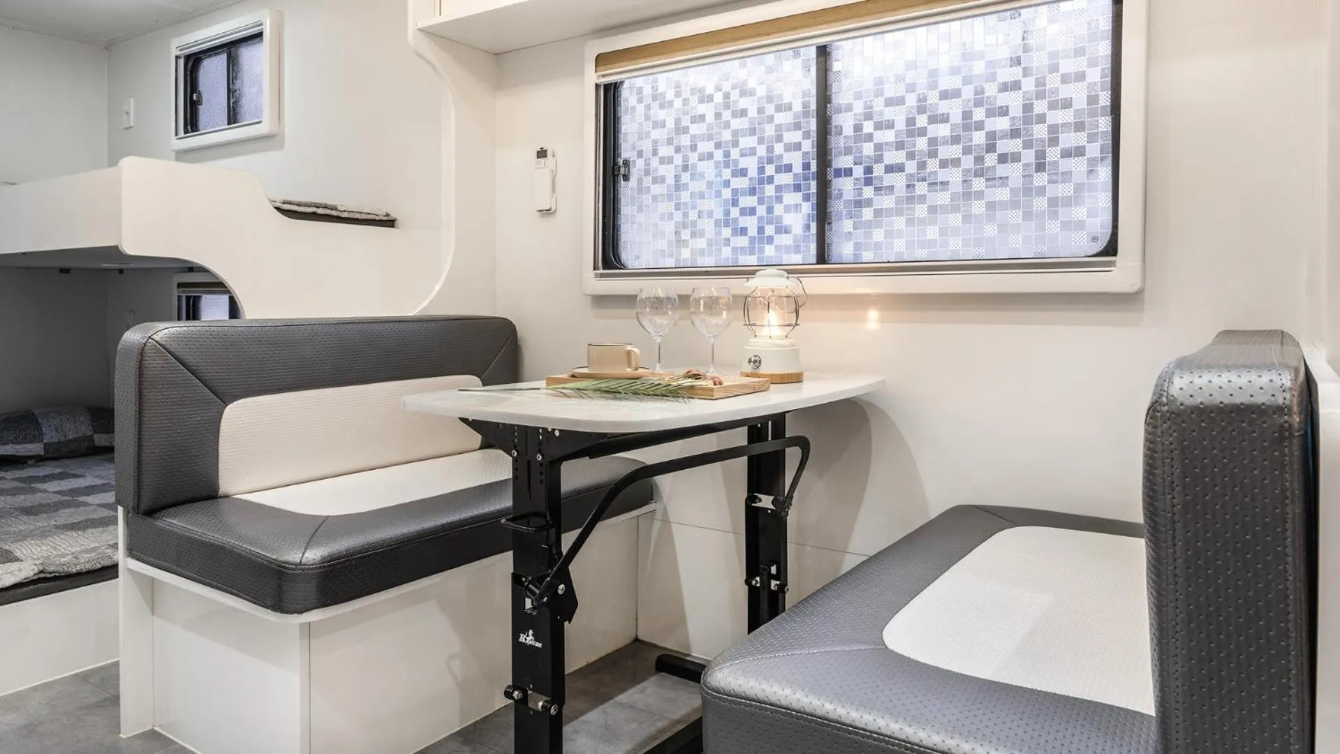 Property building in Yangpyeong Smile Caravan Pension