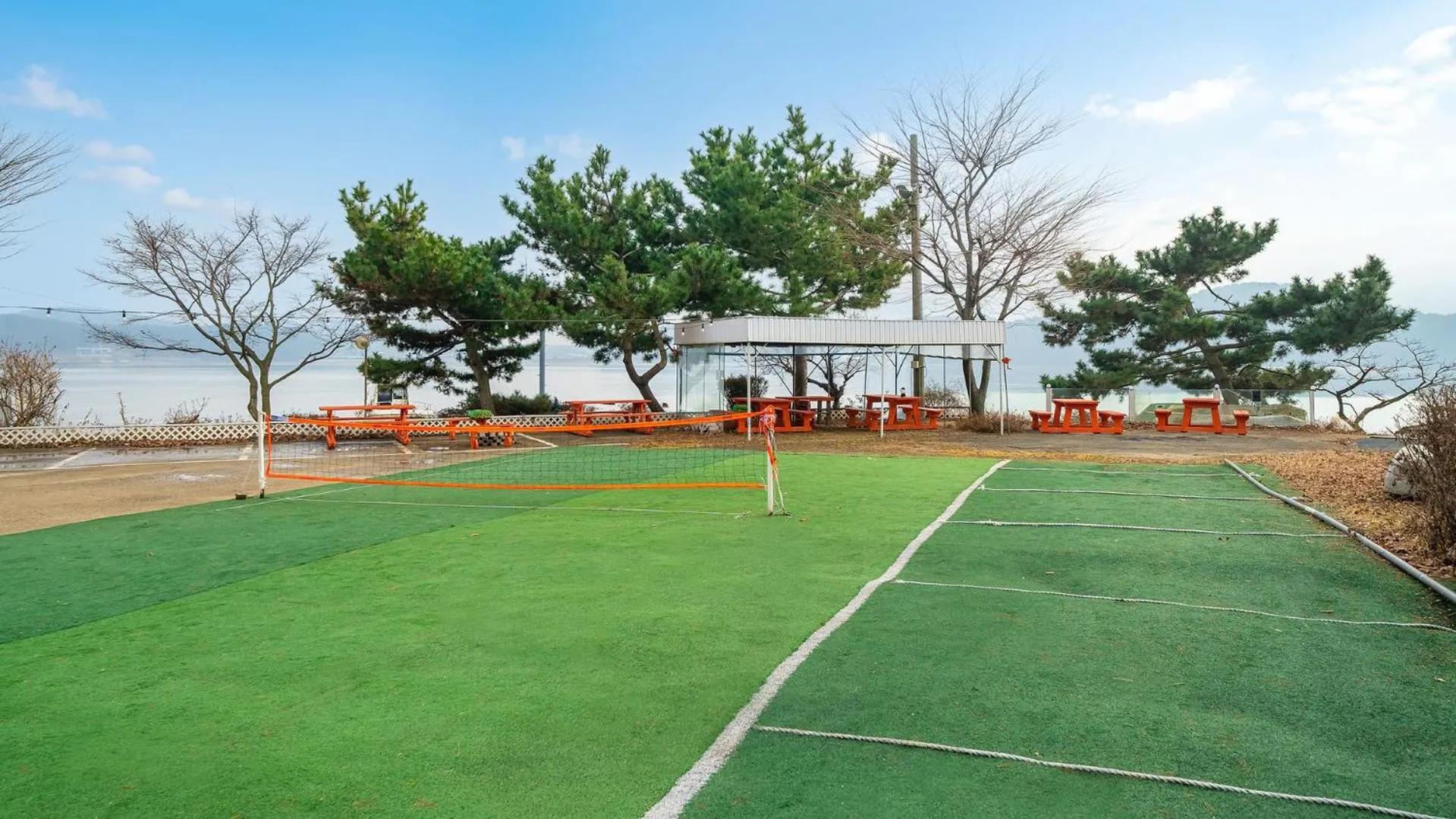 Property building in Daebudo green beach Pension