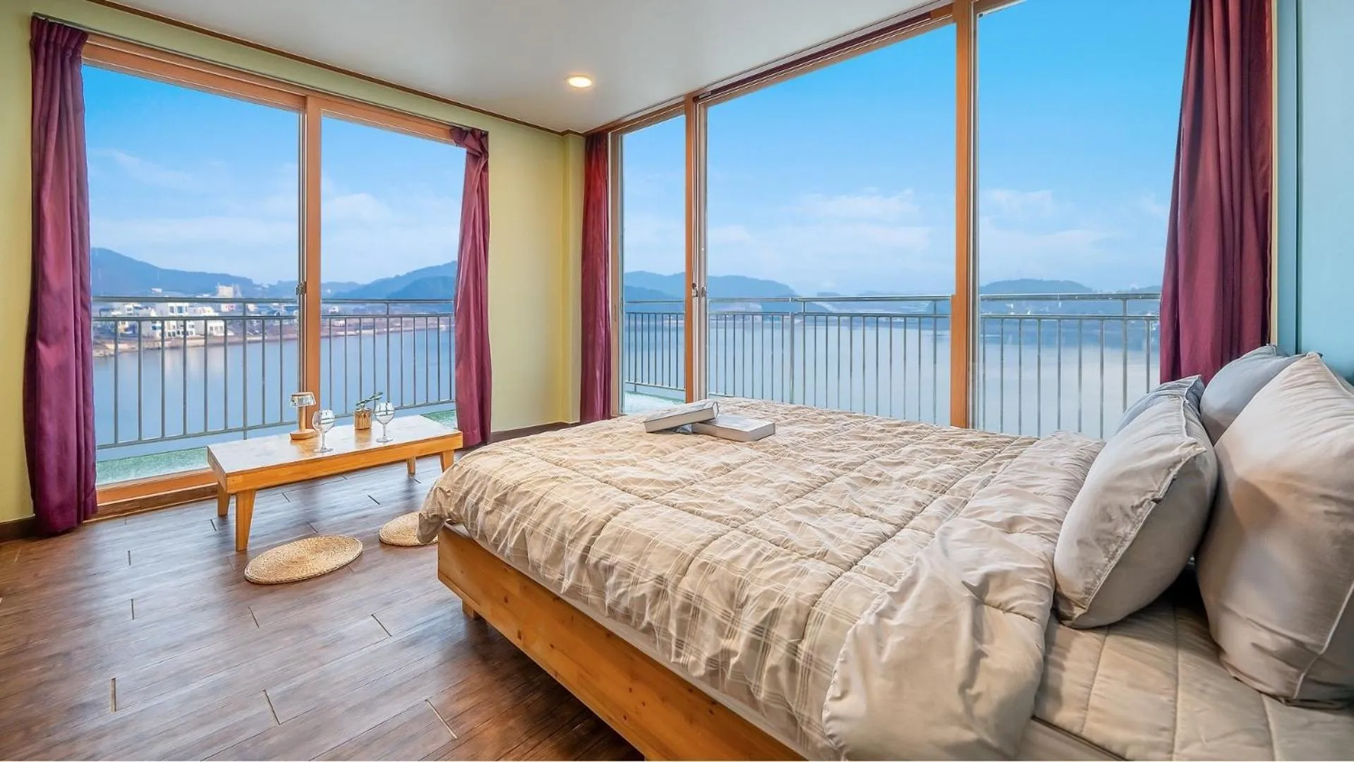 Property building, Bed in Daebudo green beach Pension