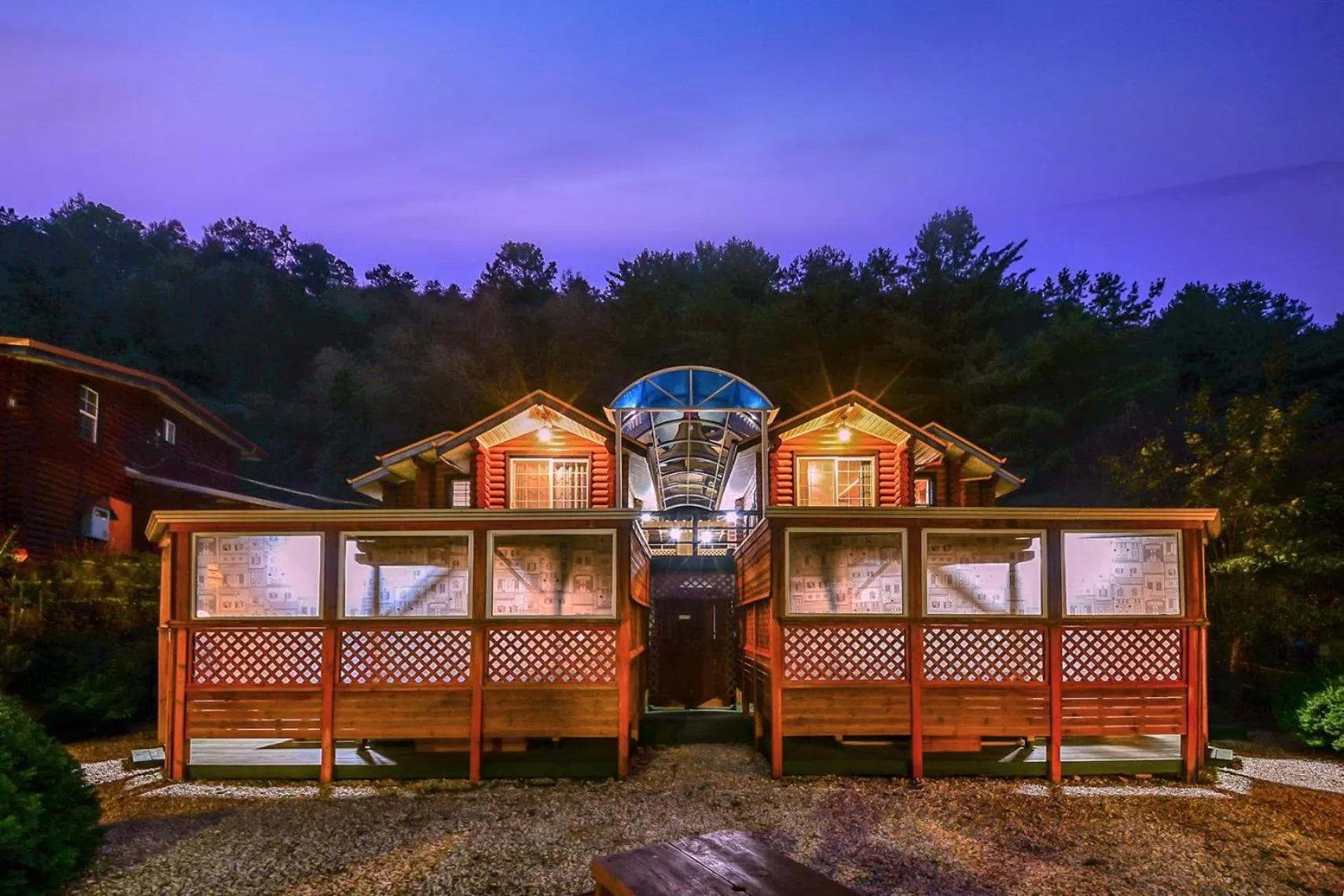 Property building in Pocheon Arumdri Pension