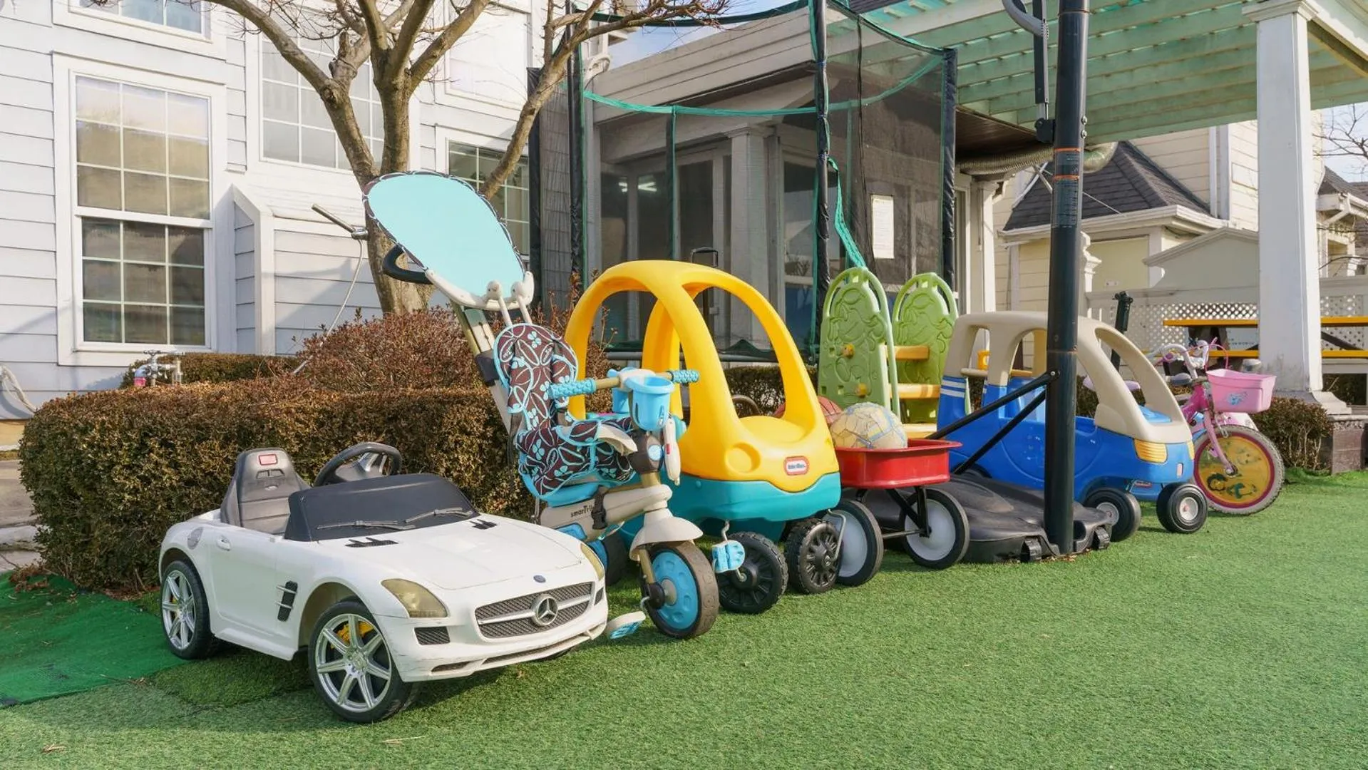 Property building in Daebudo Fullhouse Pension