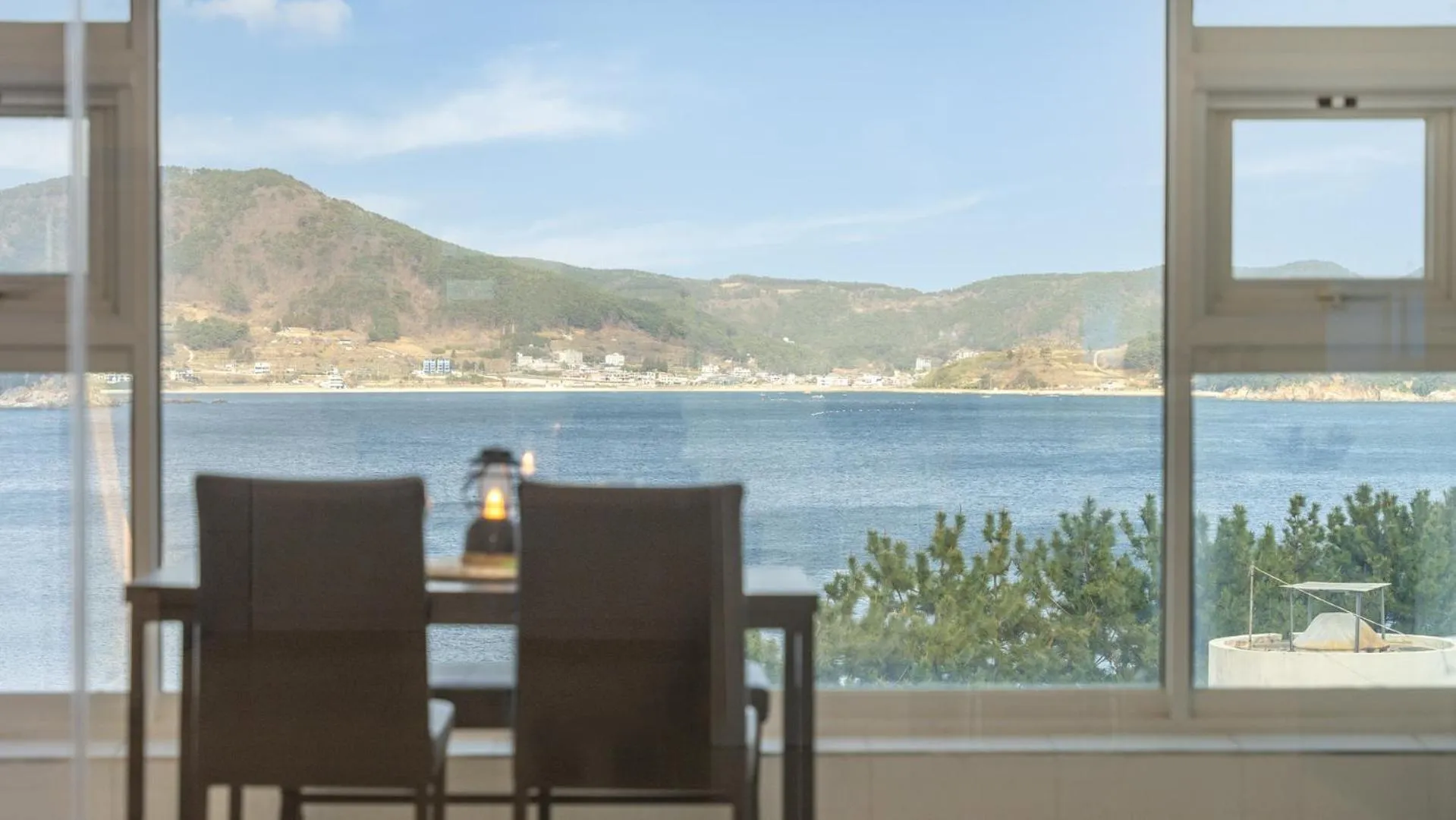 Property building in Geoje Badageurigo Pension