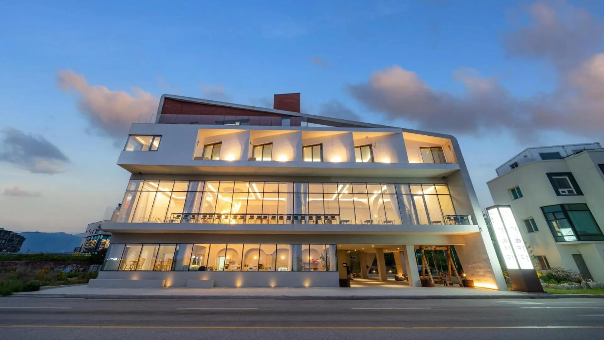 Property building in Goseong Gyeoulbada Ocean View Pension