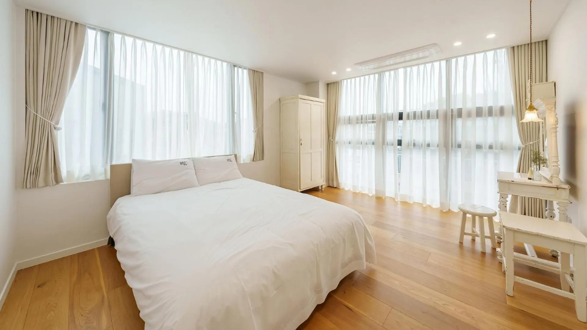 Property building, Bed in Gyeongju Hwangnaminn Pension