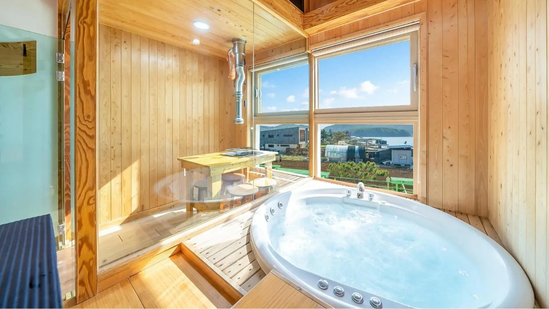 Property building in Ganghwa Abientot Spa Pension Property building in Ganghwa Abientot Spa Pension