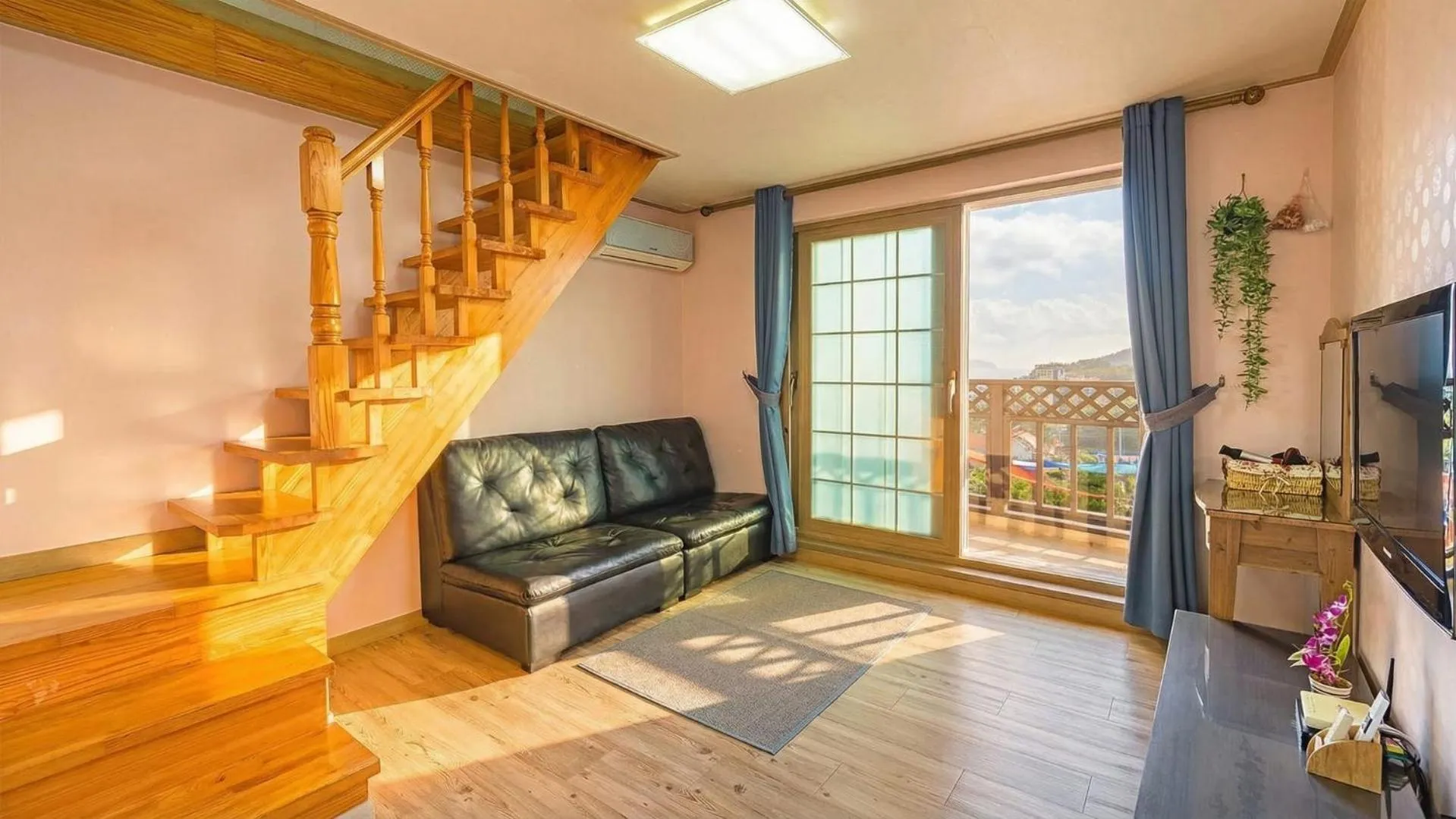 Property building in Geoje Araon Pension