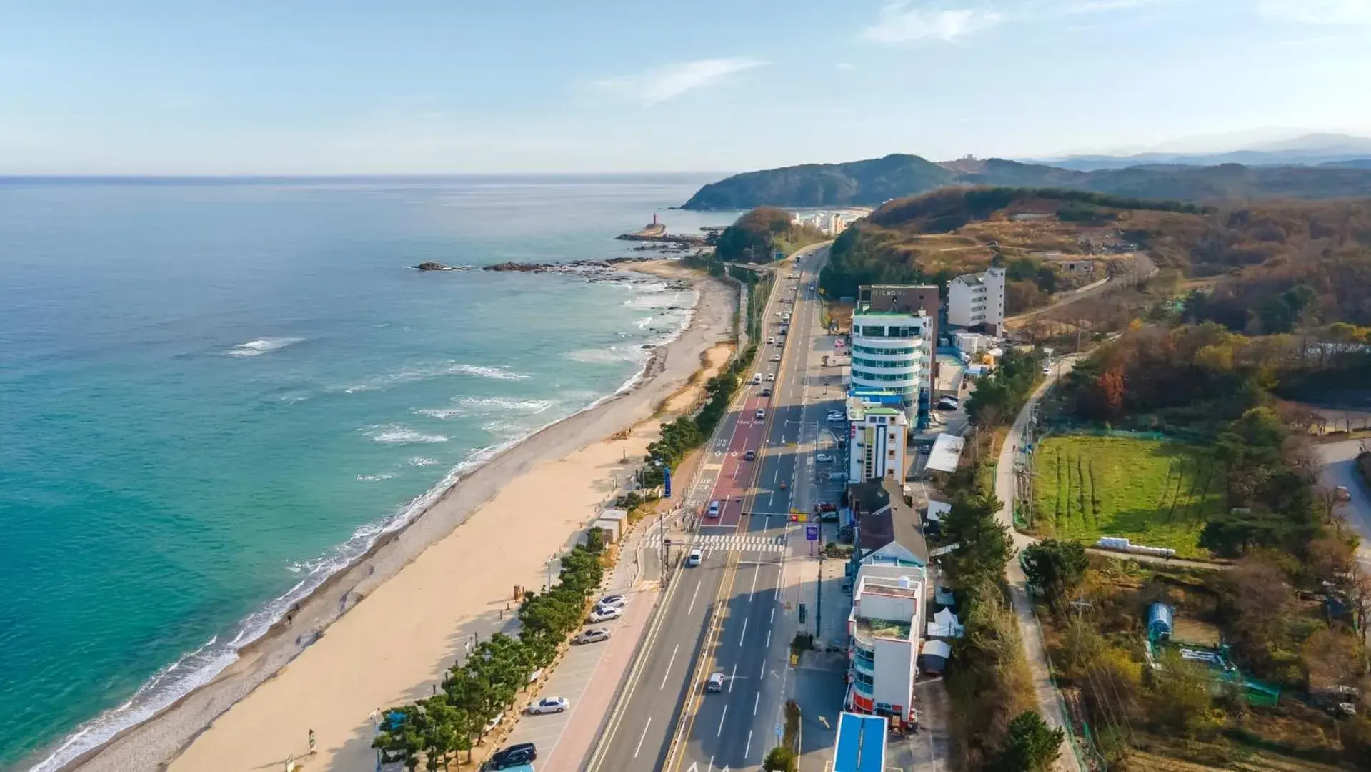 Property building in Yangyang Haettuneonchangmoon Pension Property building in Yangyang Haettuneonchangmoon Pension