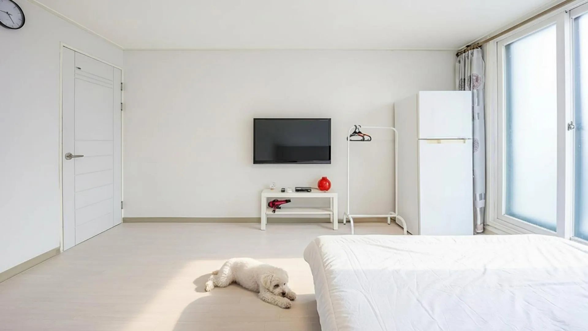 Property building, Bed in Sokcho World Pet-Friendly (Paid) Pension