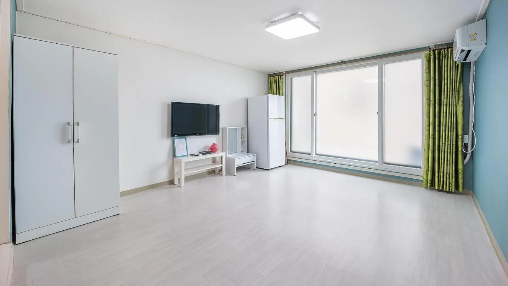 Property building in Sokcho World Pet-Friendly (Paid) Pension