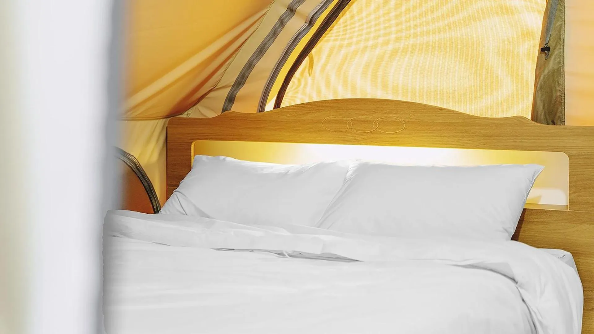 Property building, Bed in Goseong Bluebeach Pension&Glamping