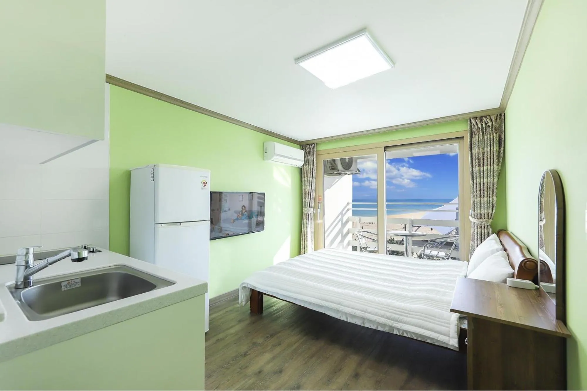 Property building in Sokcho Harmony Pension