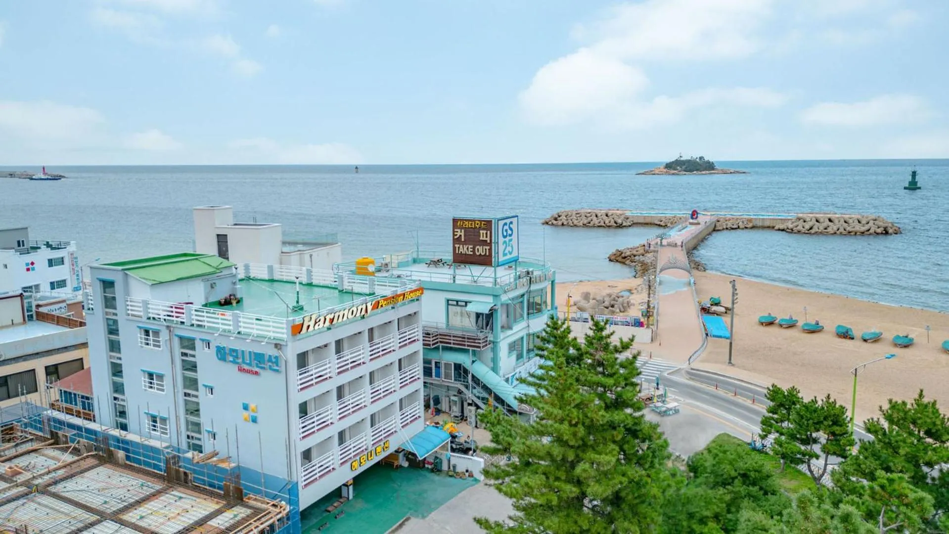 Property building in Sokcho Harmony Pension