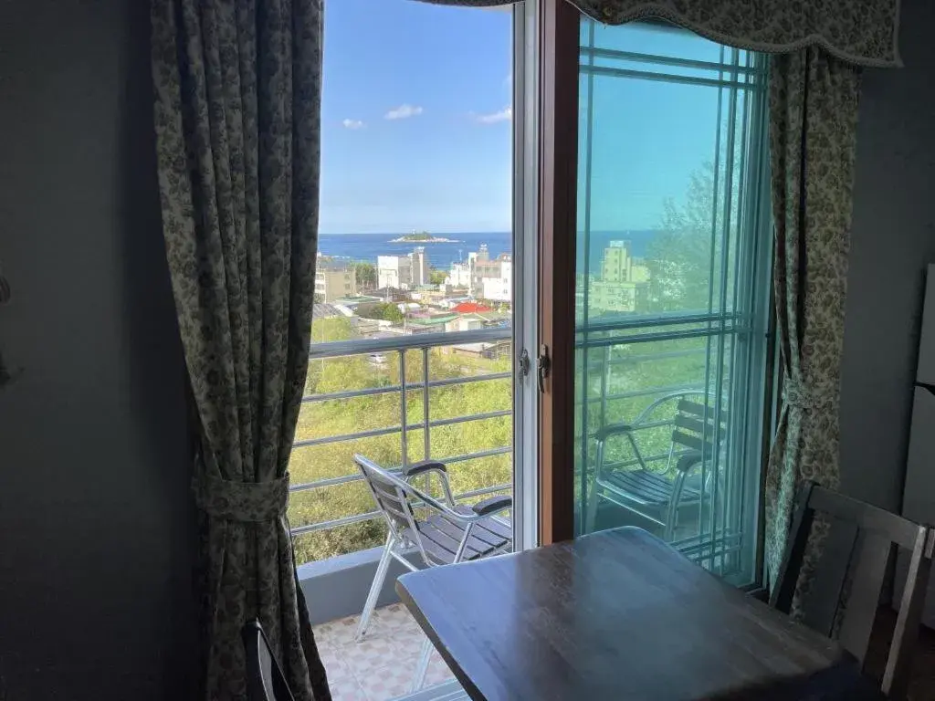 Sokcho Haeoleumhouse Sokcho Haeoleumhouse