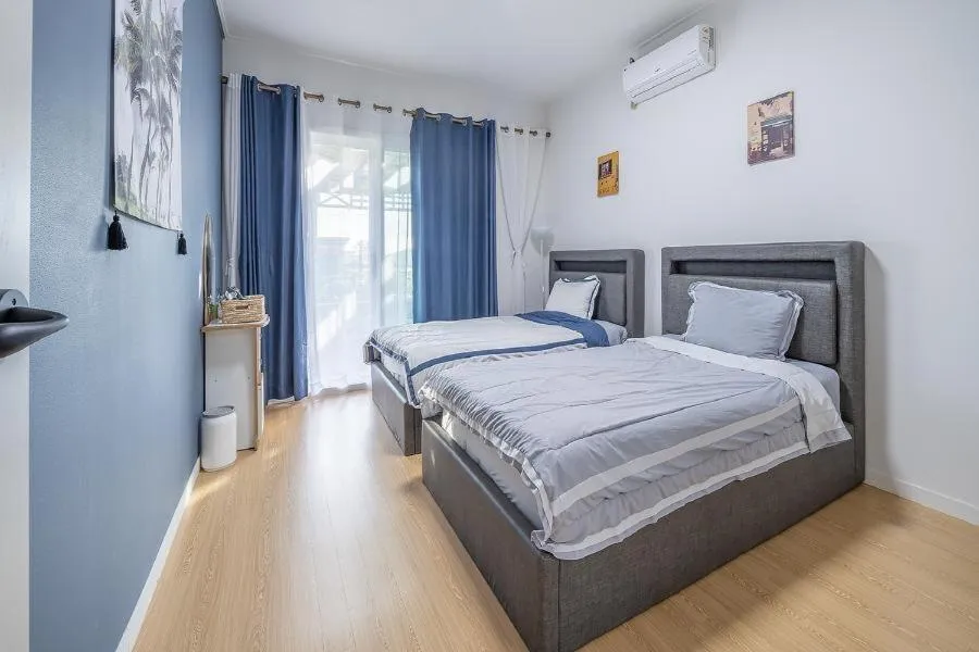 Property building, Bed in Jeju Jongdalrifeel House