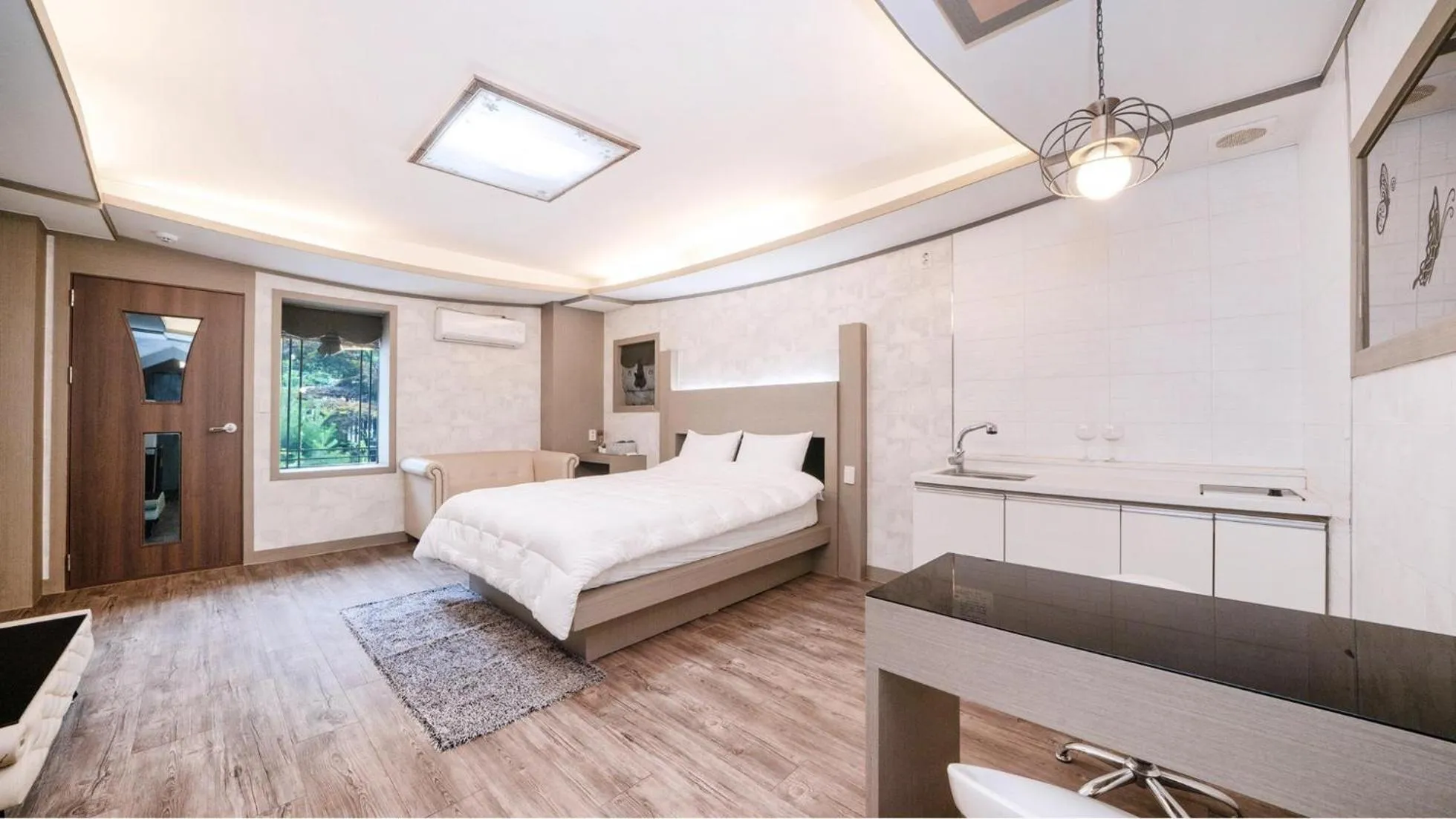 Property building, Bed in Hwacheon Sky Valley Pension