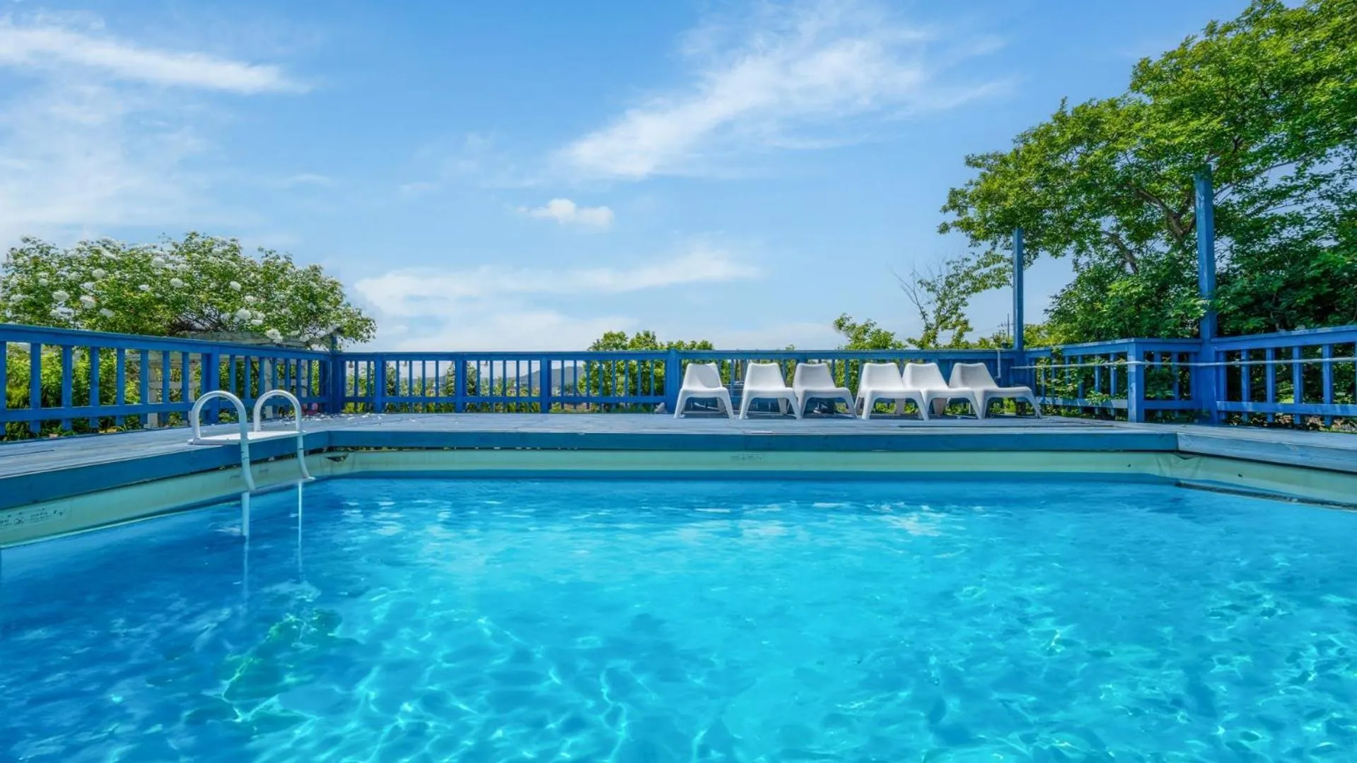 Property building in Taean anmyeondo hwangdo ilmare Pension